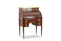 Desk – or secretary, cylinder, in mahogany. Late 18th century period.