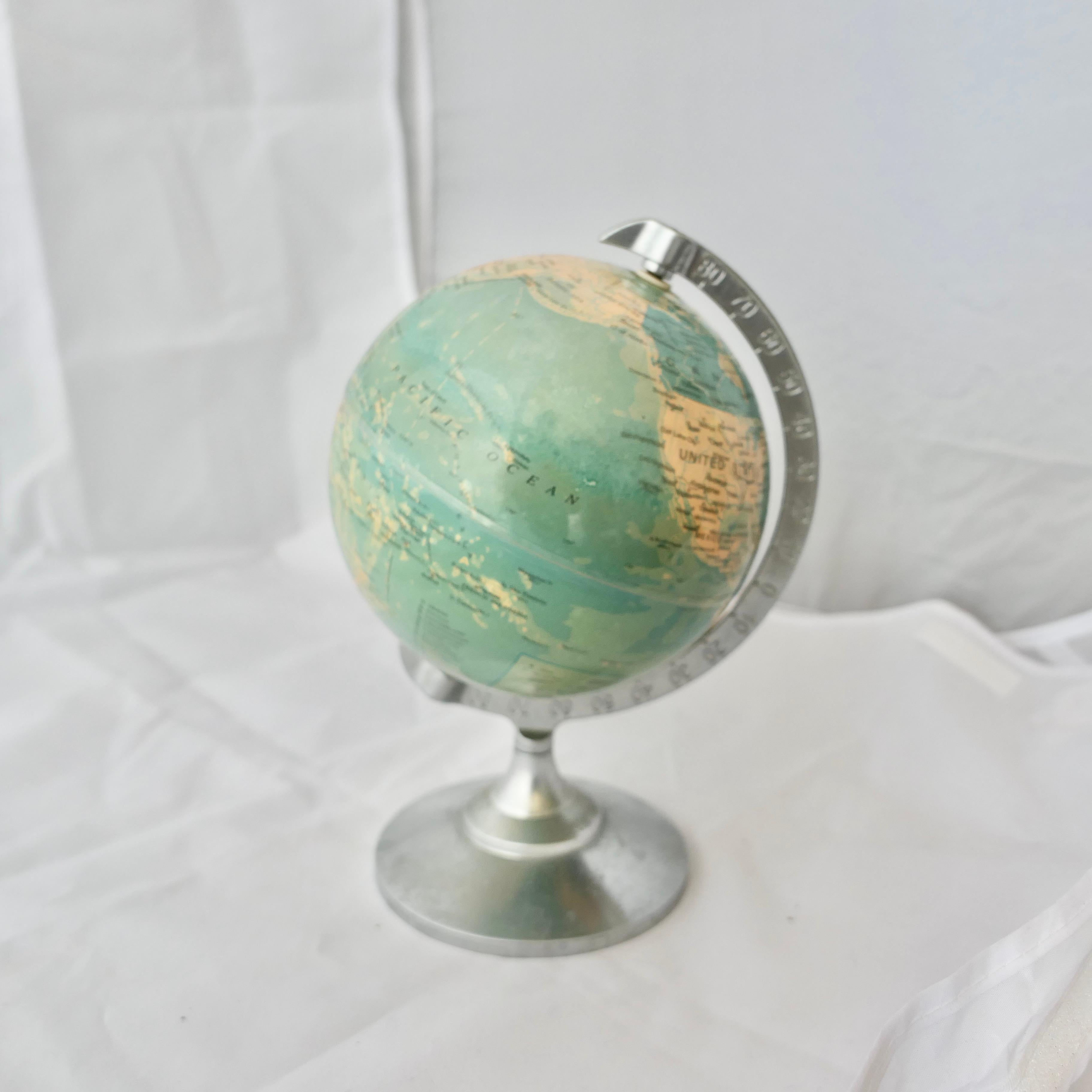  Desk Ornament World Globe with Chromed Stand  A super piece and useful   In Good Condition For Sale In Chillerton, Isle of Wight
