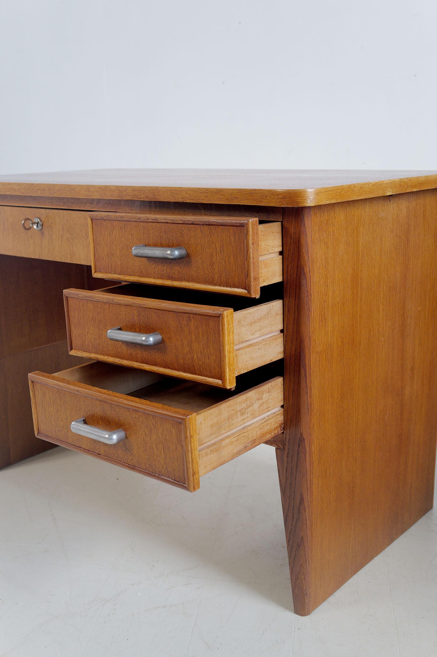 Schreibtisch RG302 von René Gabriel, Frankreich, 1949 (Mitte des 20. Jahrhunderts) im Angebot