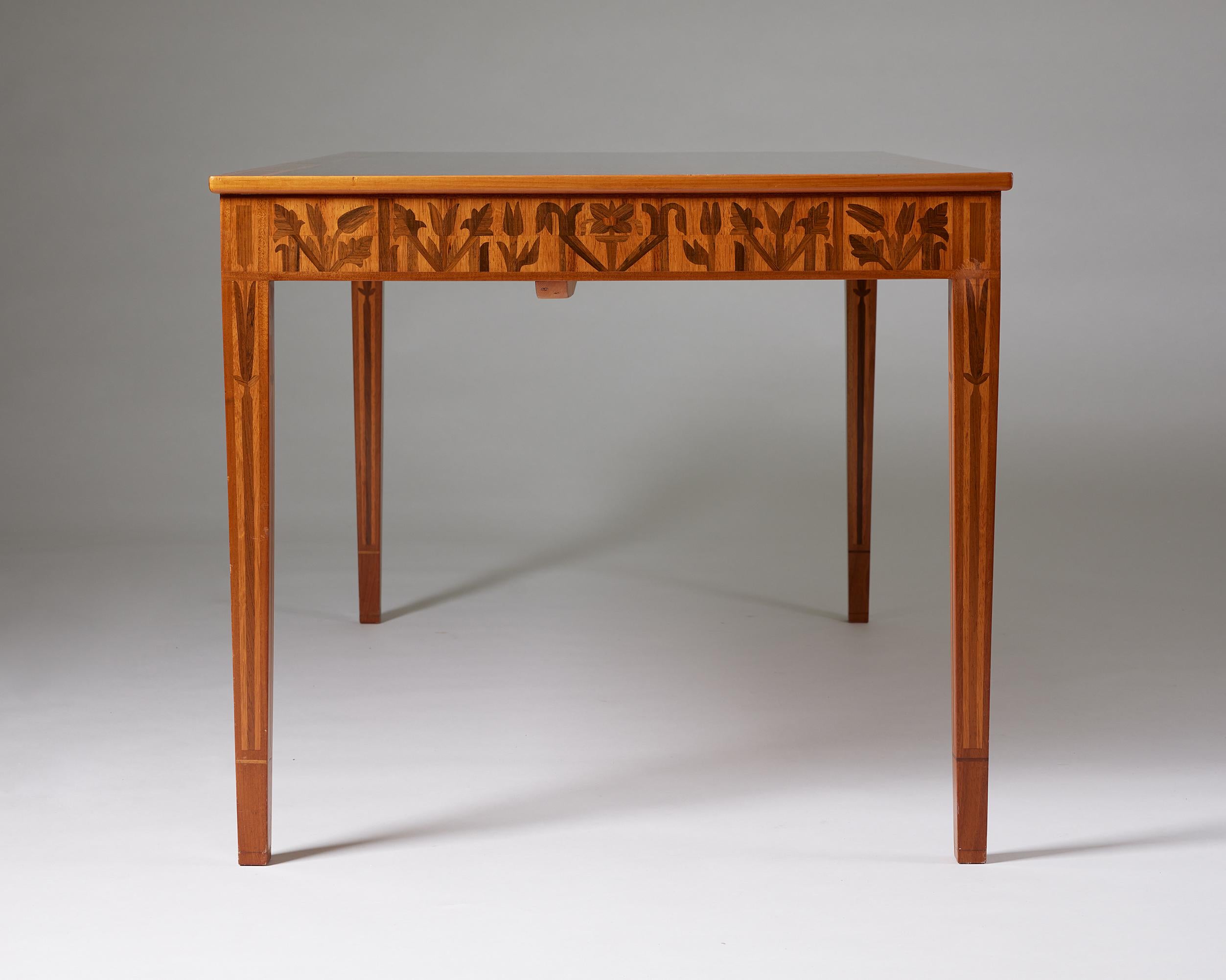 Desk ‘Ståndare’ Designed by Carl Malmsten, Sweden, 1950s-1960s In Good Condition In Stockholm, SE