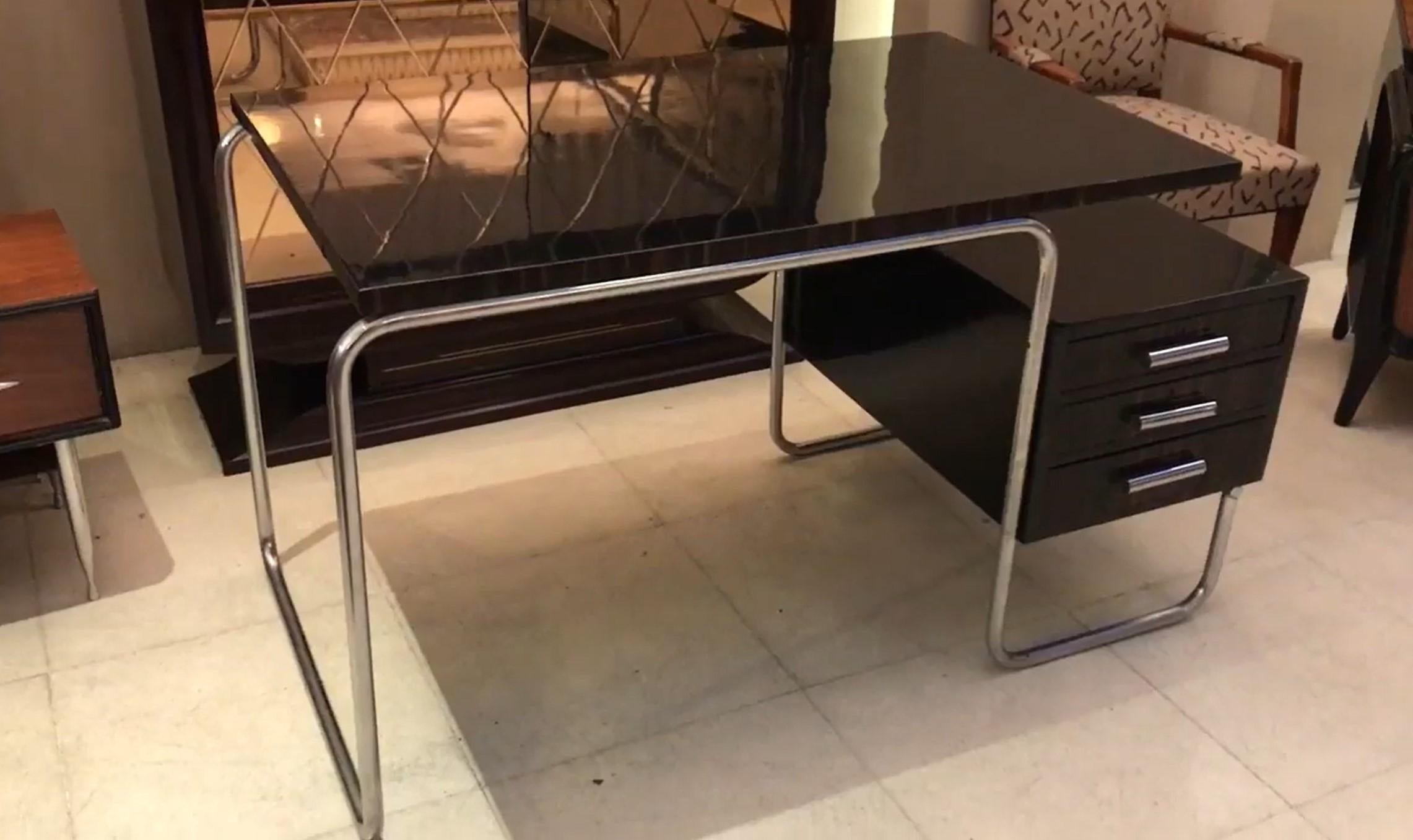 Desk Style Art Deco in Wood and chrome, 1940, Made in Germany For Sale 4