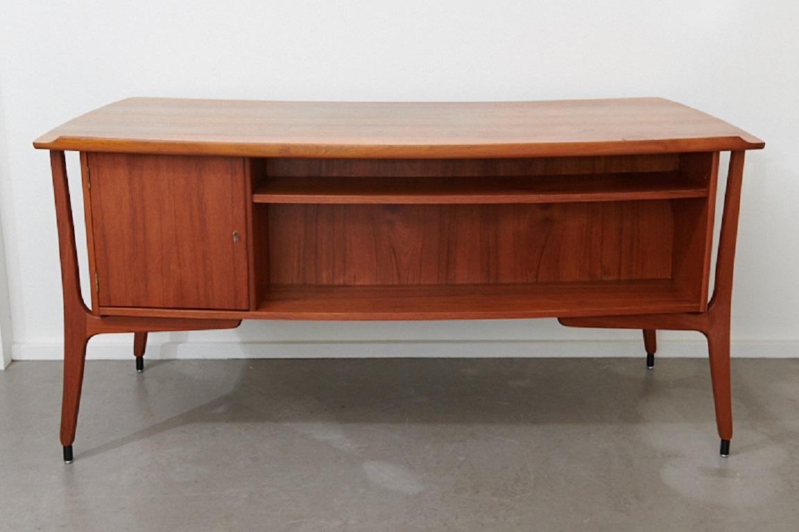 Desk Svend Aage Madsen, Mod. 20, 1960s For Sale 1