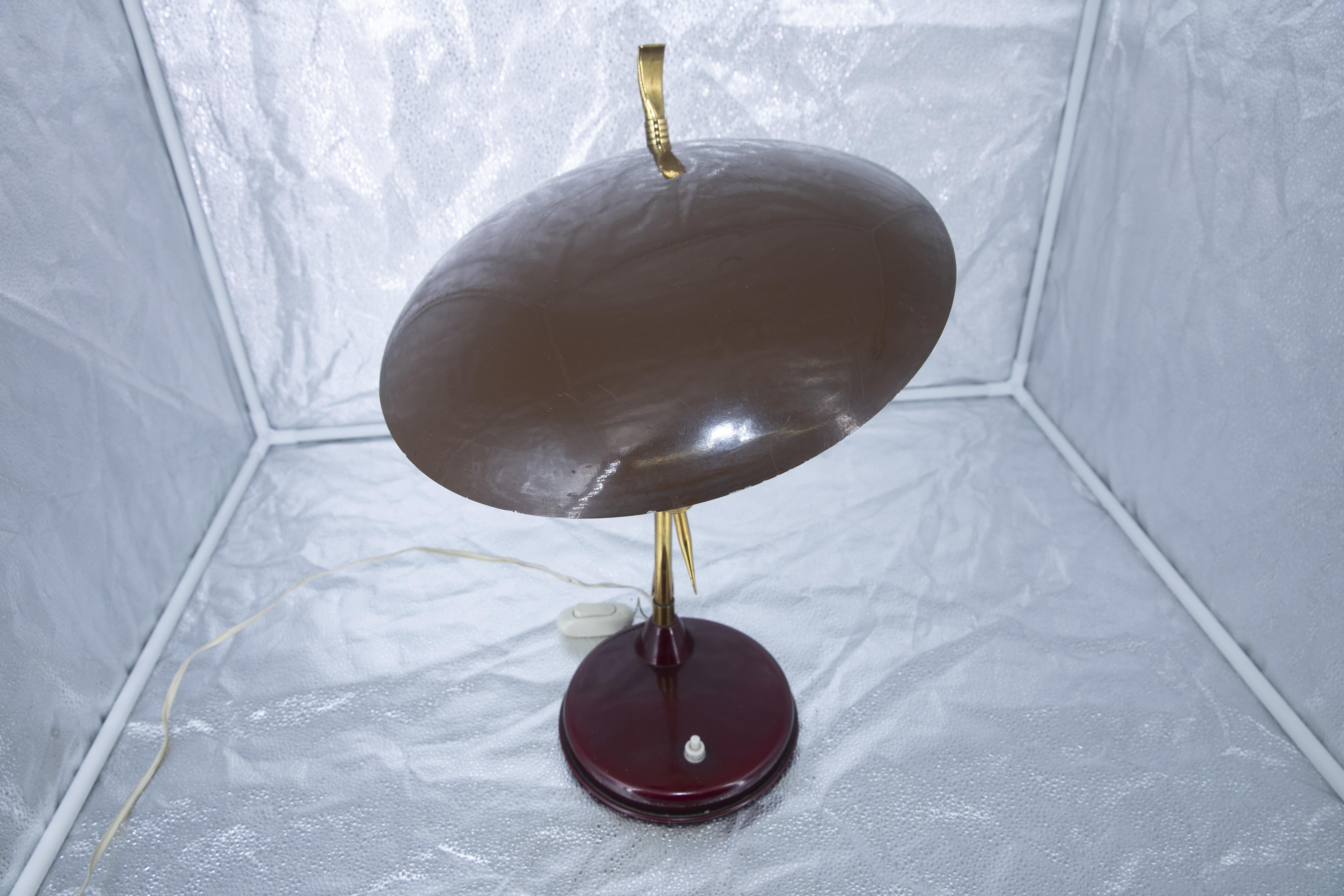 Desk Table Lamp Design by Oscar Torlasco for Lumen Milano, Made in Italy, 1950s In Good Condition For Sale In Pambio Noranco, CH