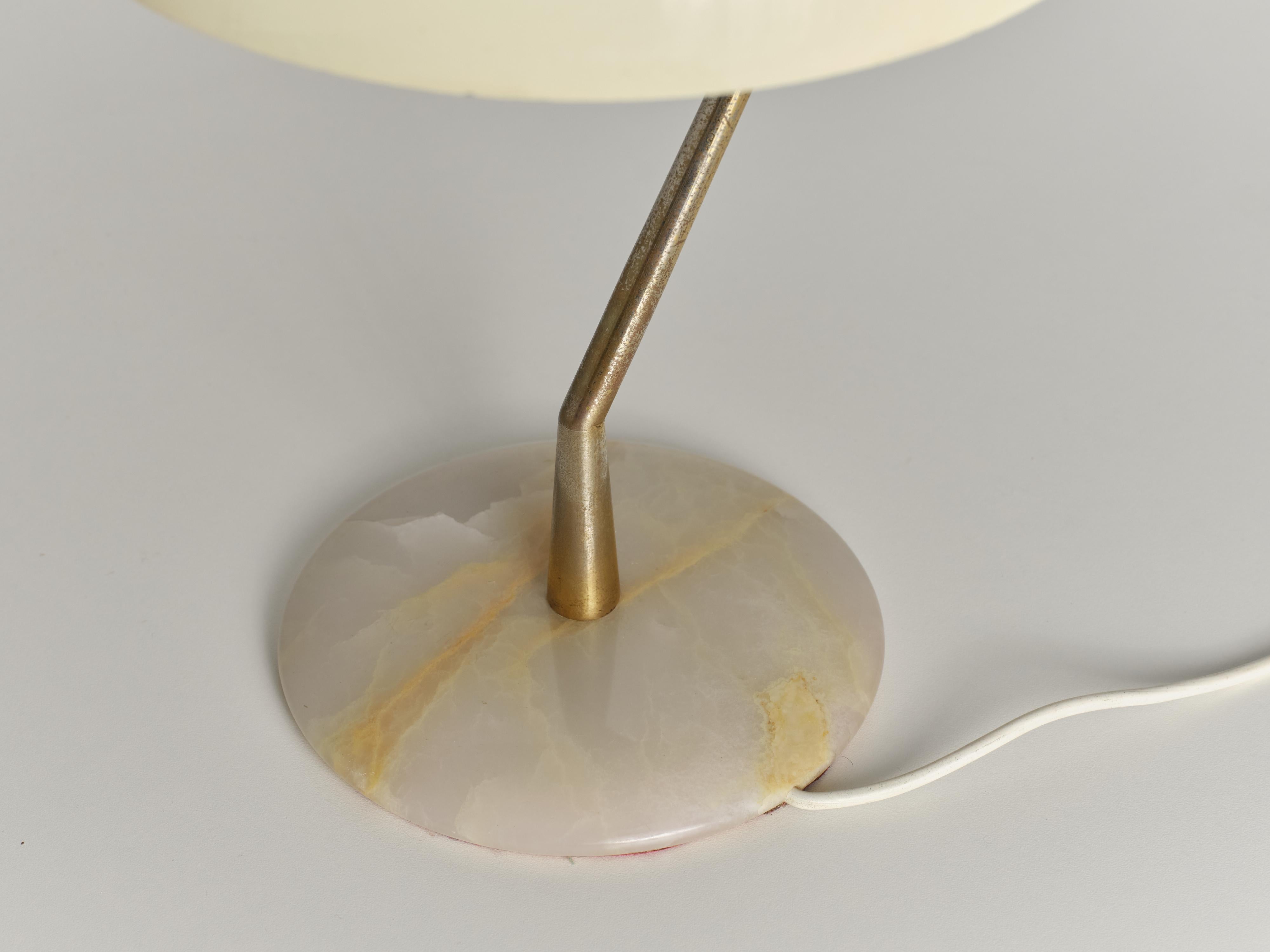 Lámpara de sobremesa / mesa, Italia, años 60 siglo XX en venta