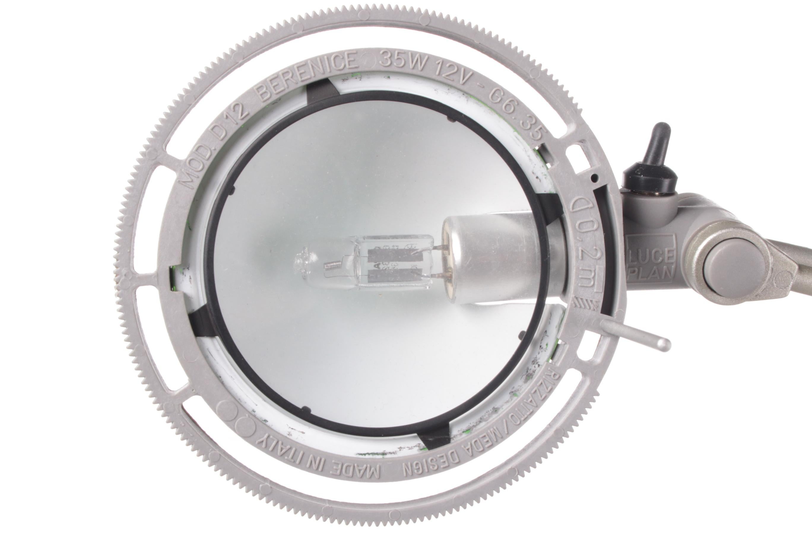 Schreibtisch-Tischlampe Modell Berenice, hergestellt von luce plan. im Angebot 5