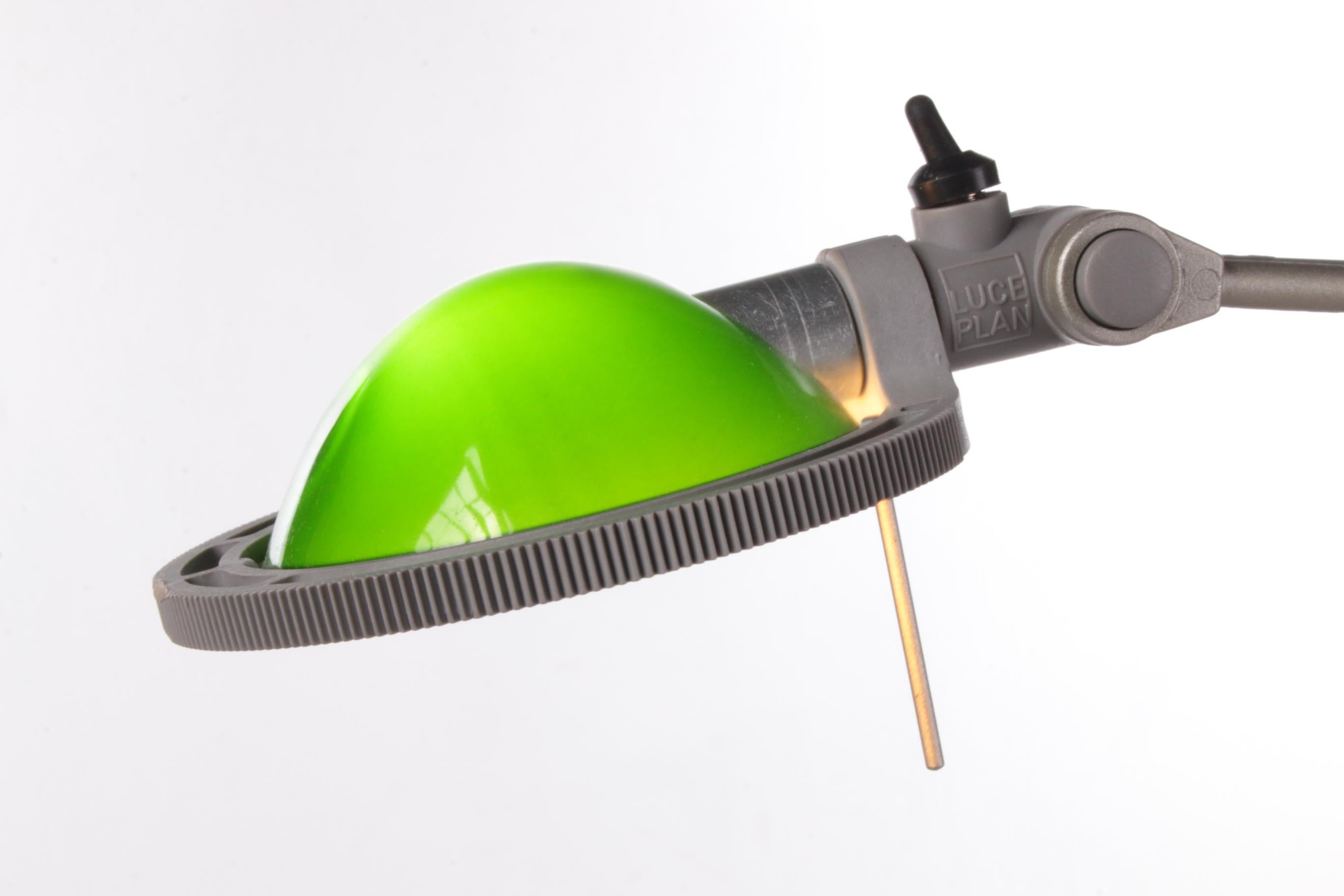 Schreibtisch-Tischlampe Modell Berenice, hergestellt von luce plan. im Zustand „Gut“ im Angebot in Oirlo, LI