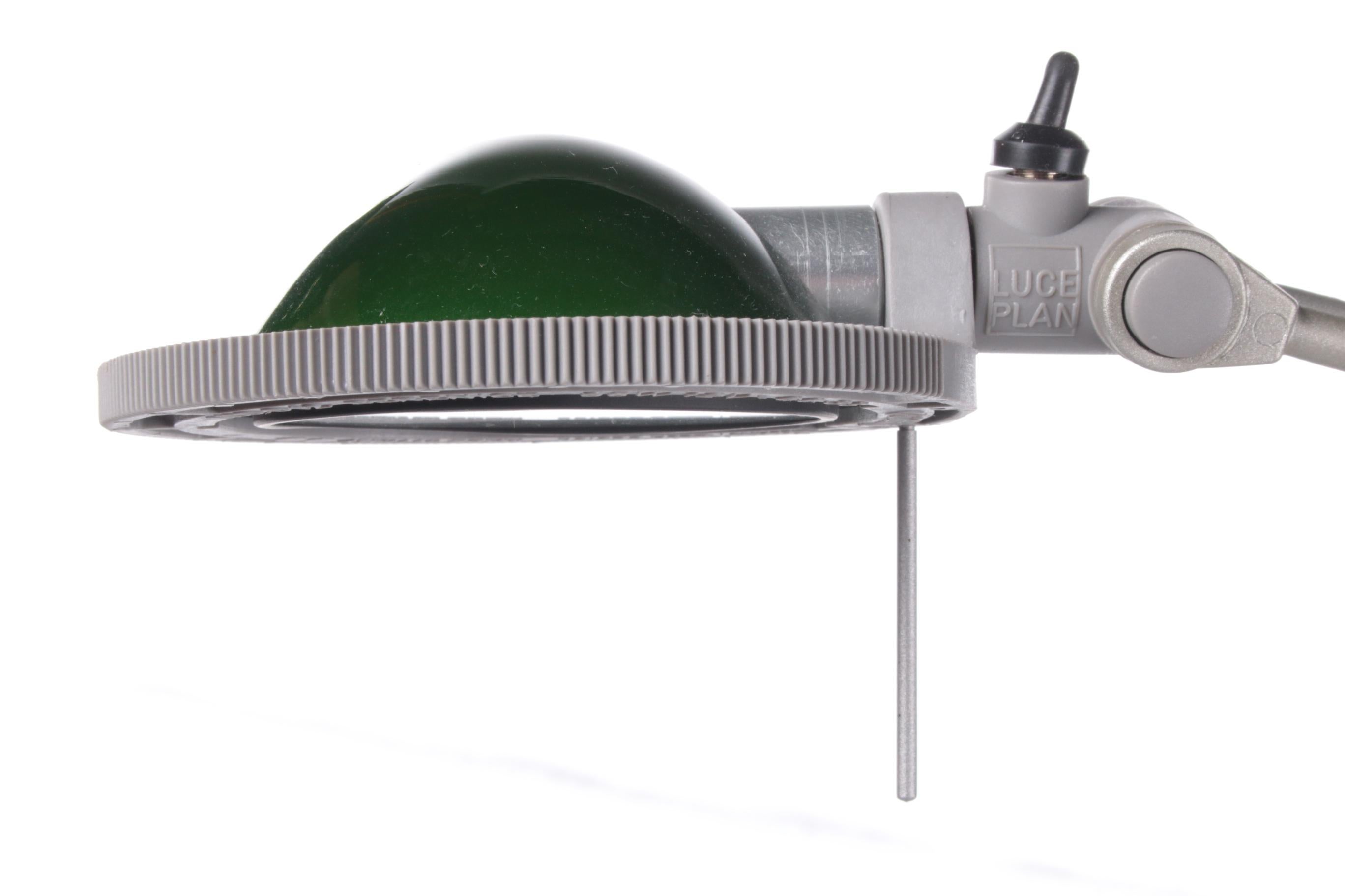 Schreibtisch-Tischlampe Modell Berenice, hergestellt von luce plan. (Metall) im Angebot