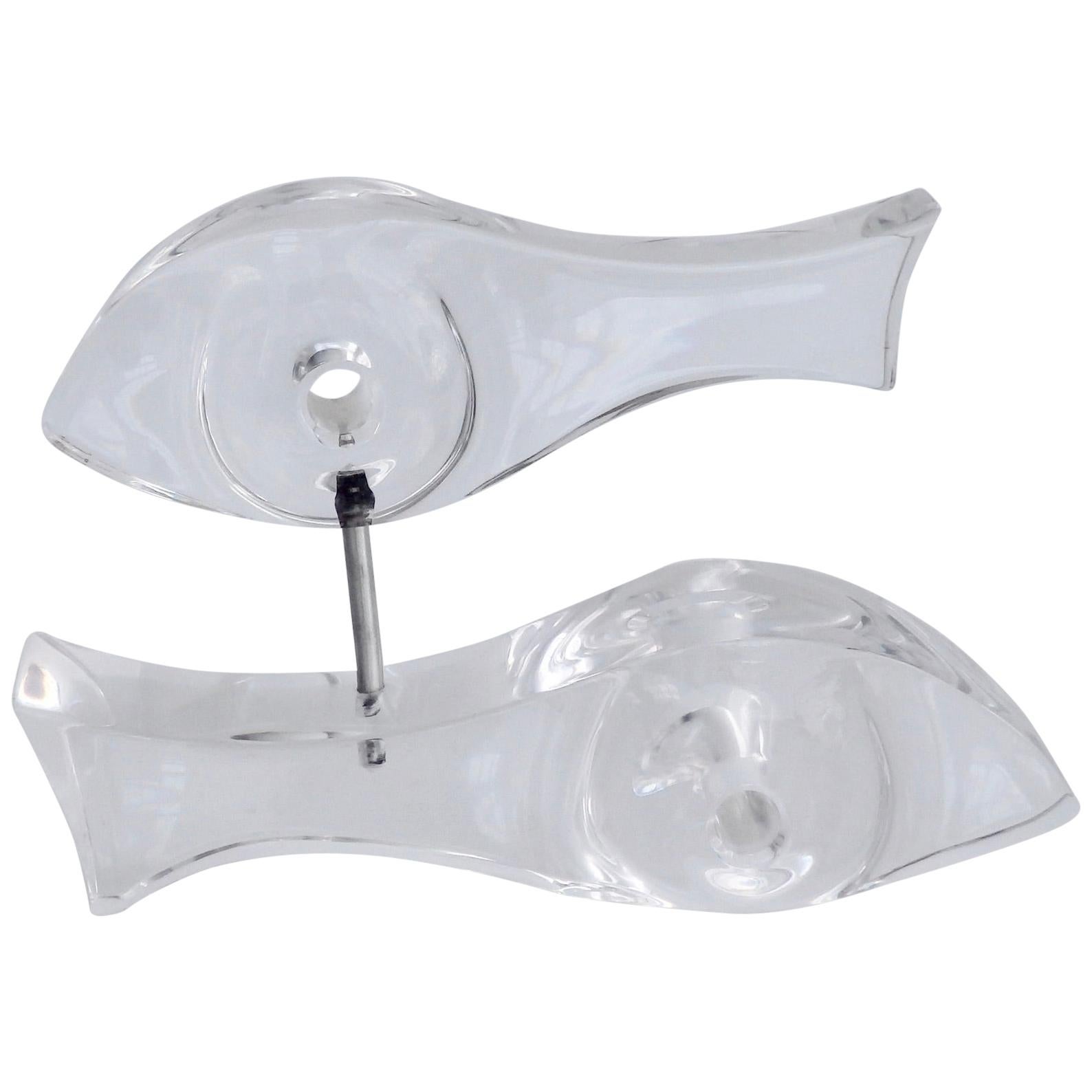 Escultura de pez estilizado de Lucite de sobremesa