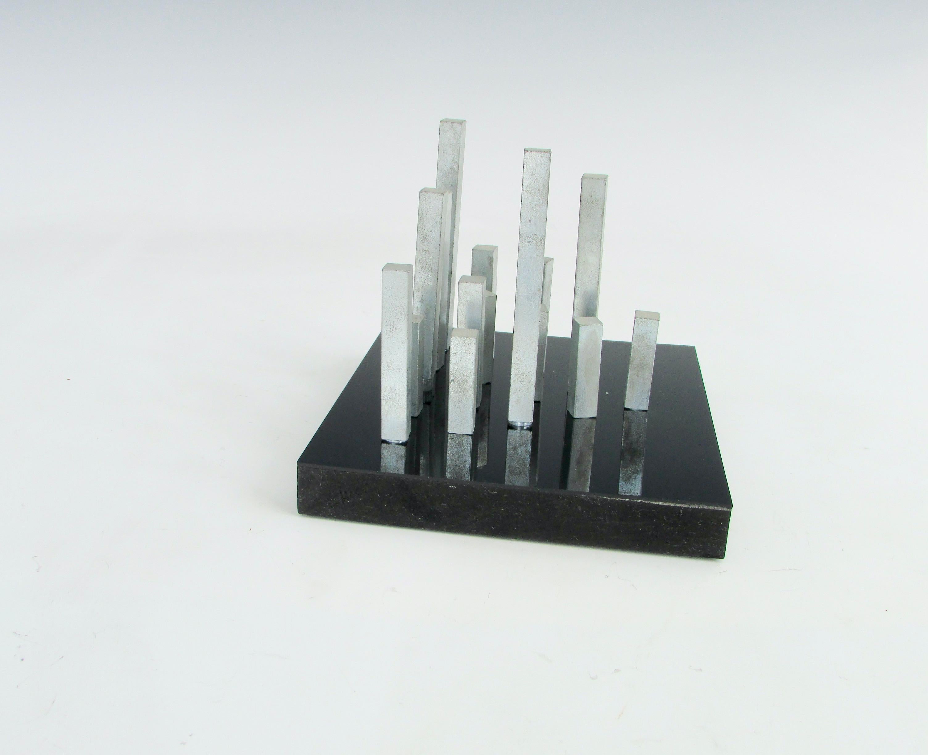 Desk Top Skyscraper Skyline Puzzle Sculpture In Good Condition In Ferndale, MI