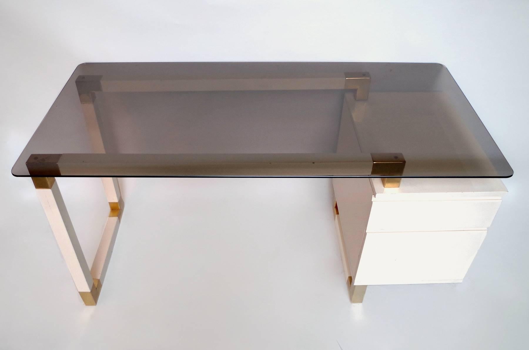 20th Century Desk with a Box of Drawers in White Lacquer, Pierre Cardin Style, circa 1970