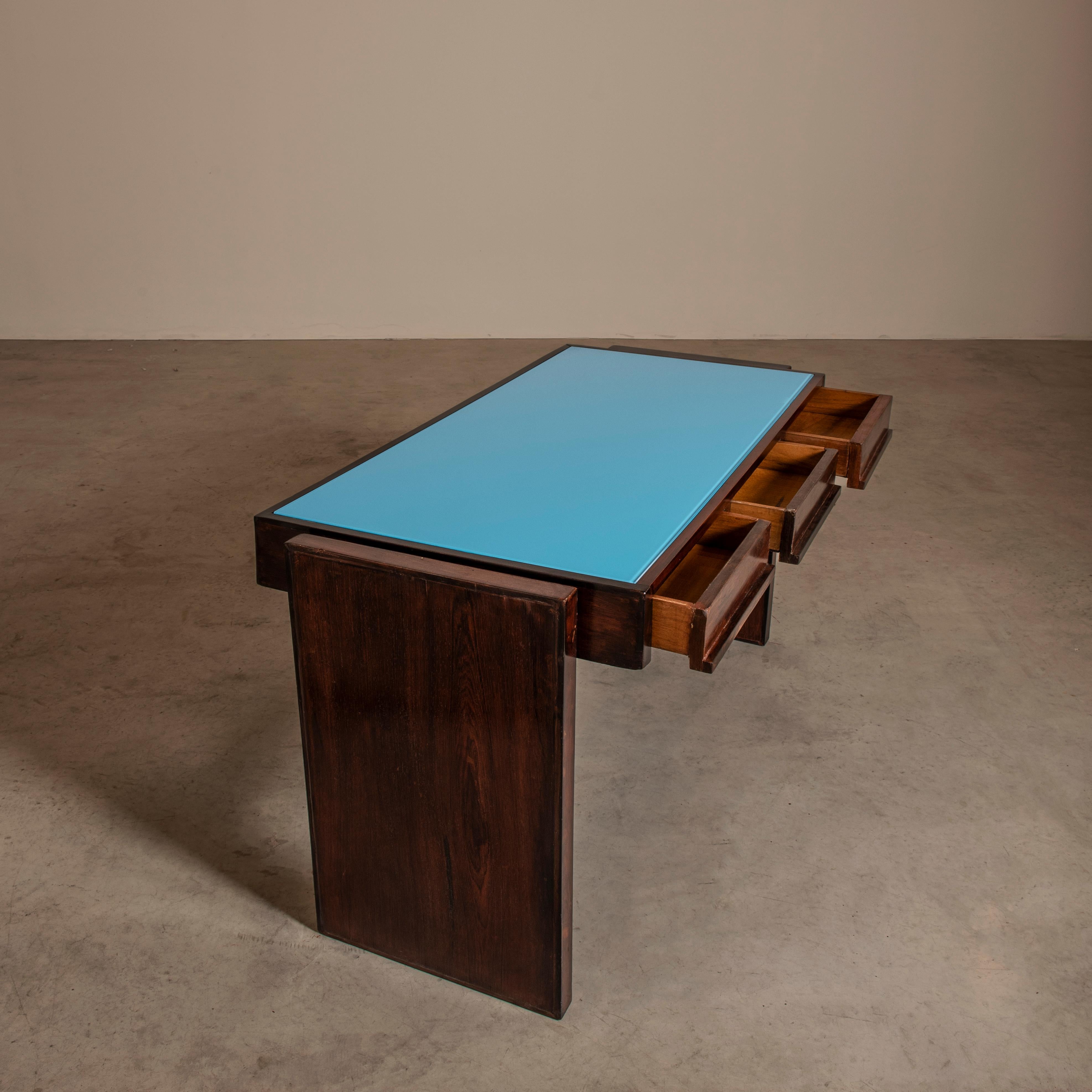 20th Century Desk with Painted Glass Top, Joaquim Tenreiro for Bloch Editors, Mid-Century For Sale