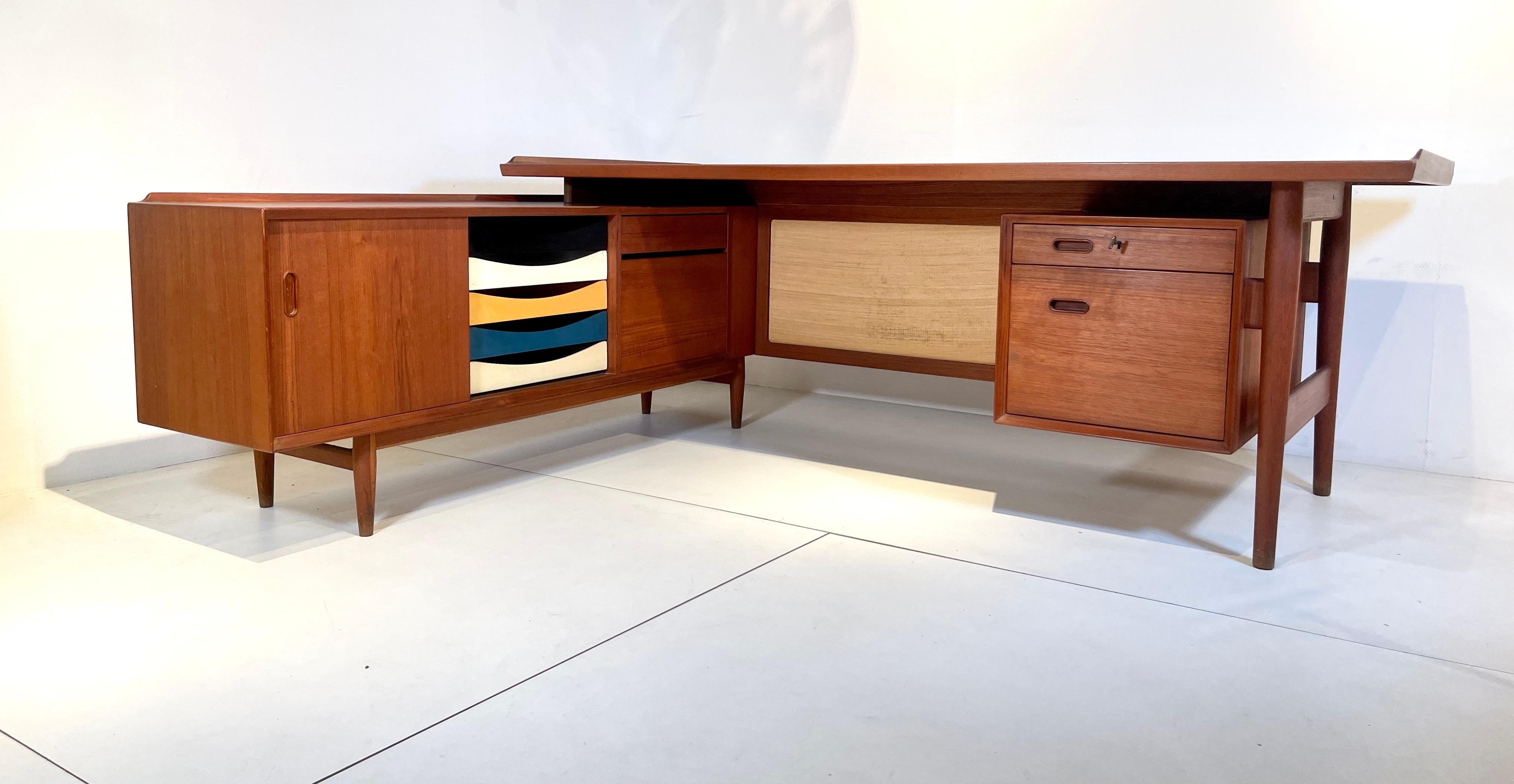 Desk with Sideboard Teak by Arne Vodder 4