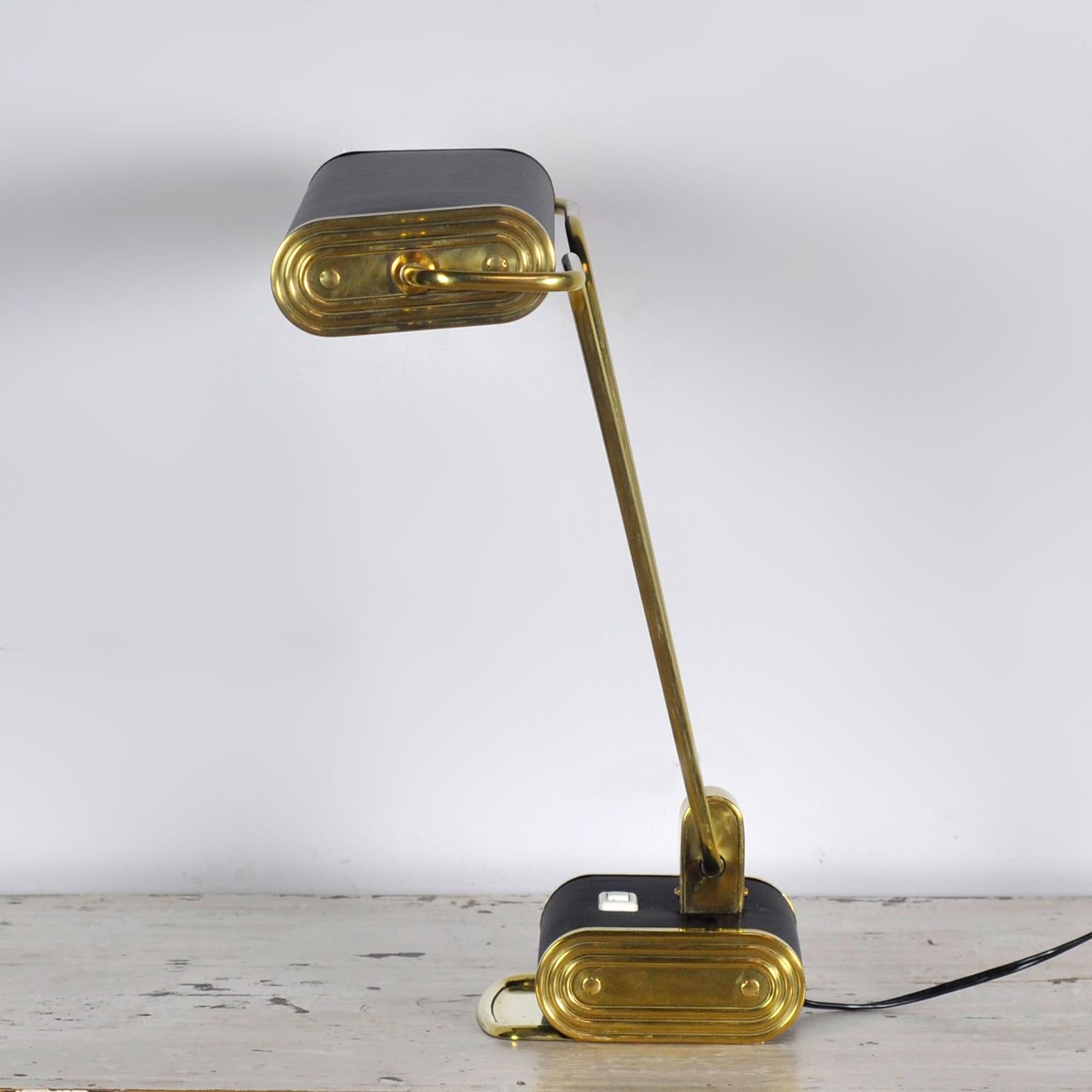DeskLamp by Eileen Gray for Jumo, 1940’s In Good Condition In Amsterdam, Noord Holland