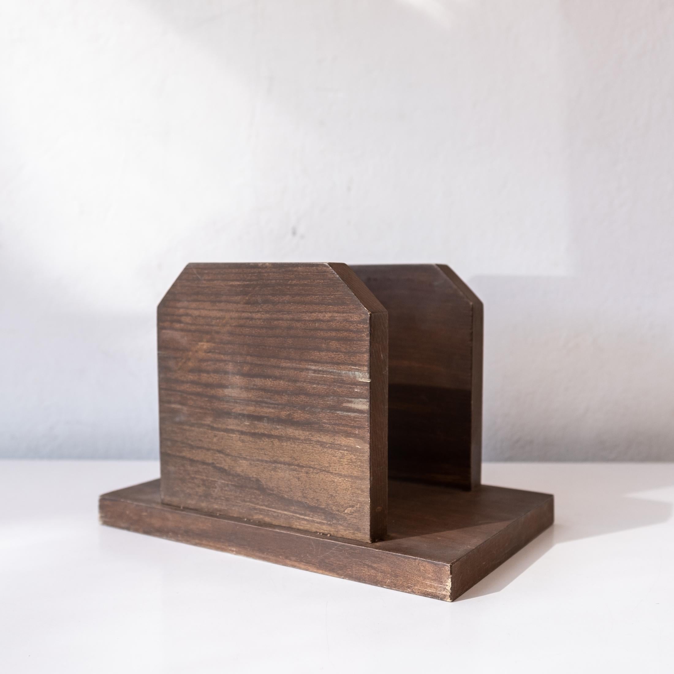 Mid-Century Modern Desktop Book or Mail holder by John Lloyd Wright For Sale