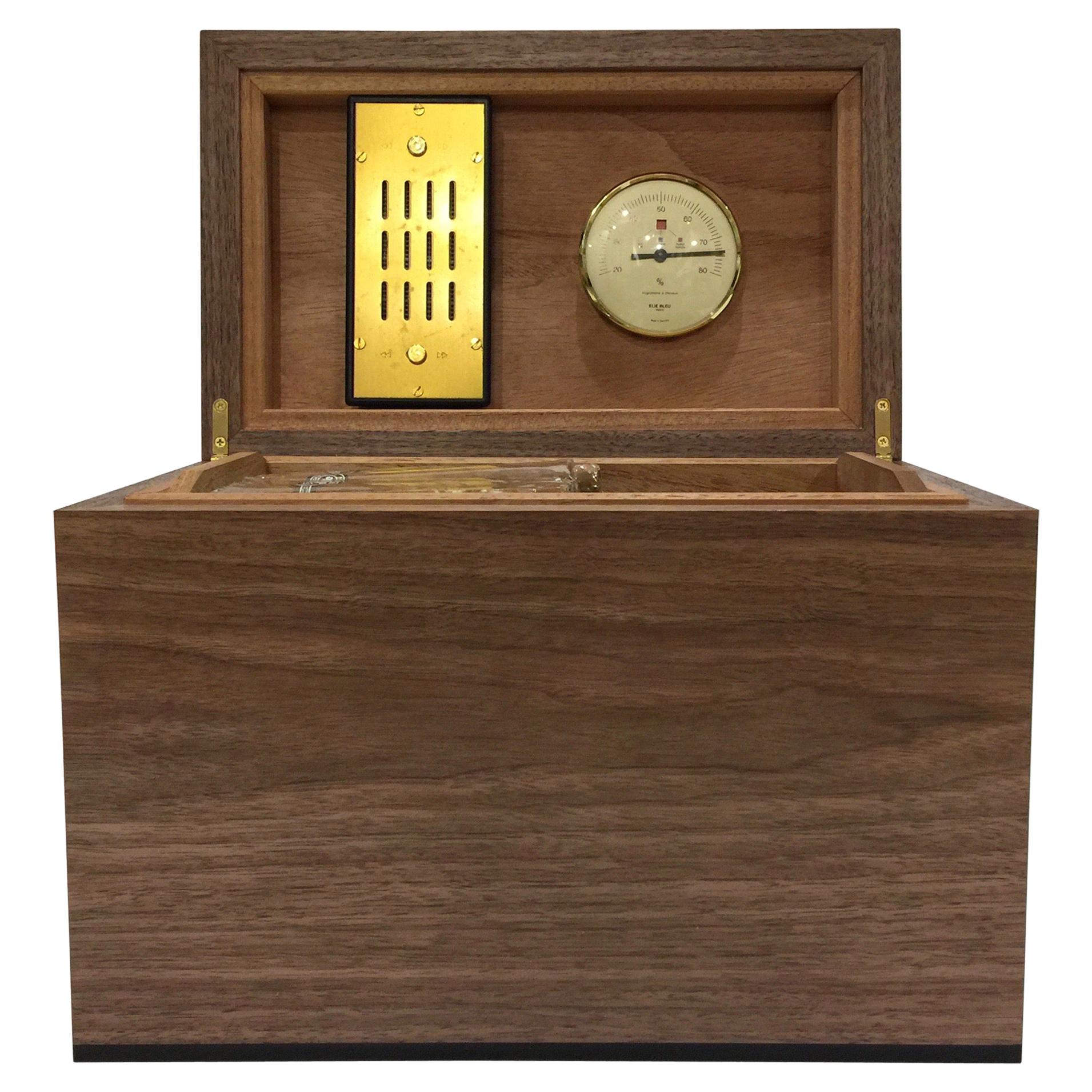 Desktop Humidor in Curly Walnut with Details in Ebony Featuring a Leather Base For Sale