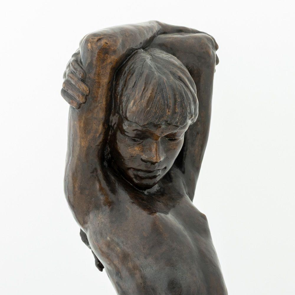 Desmond Hale Fountain (Bermudian, b. 1946) Kneeling Nude Female Figure Patinated Bronze Sculpture, signed, numbered edition 