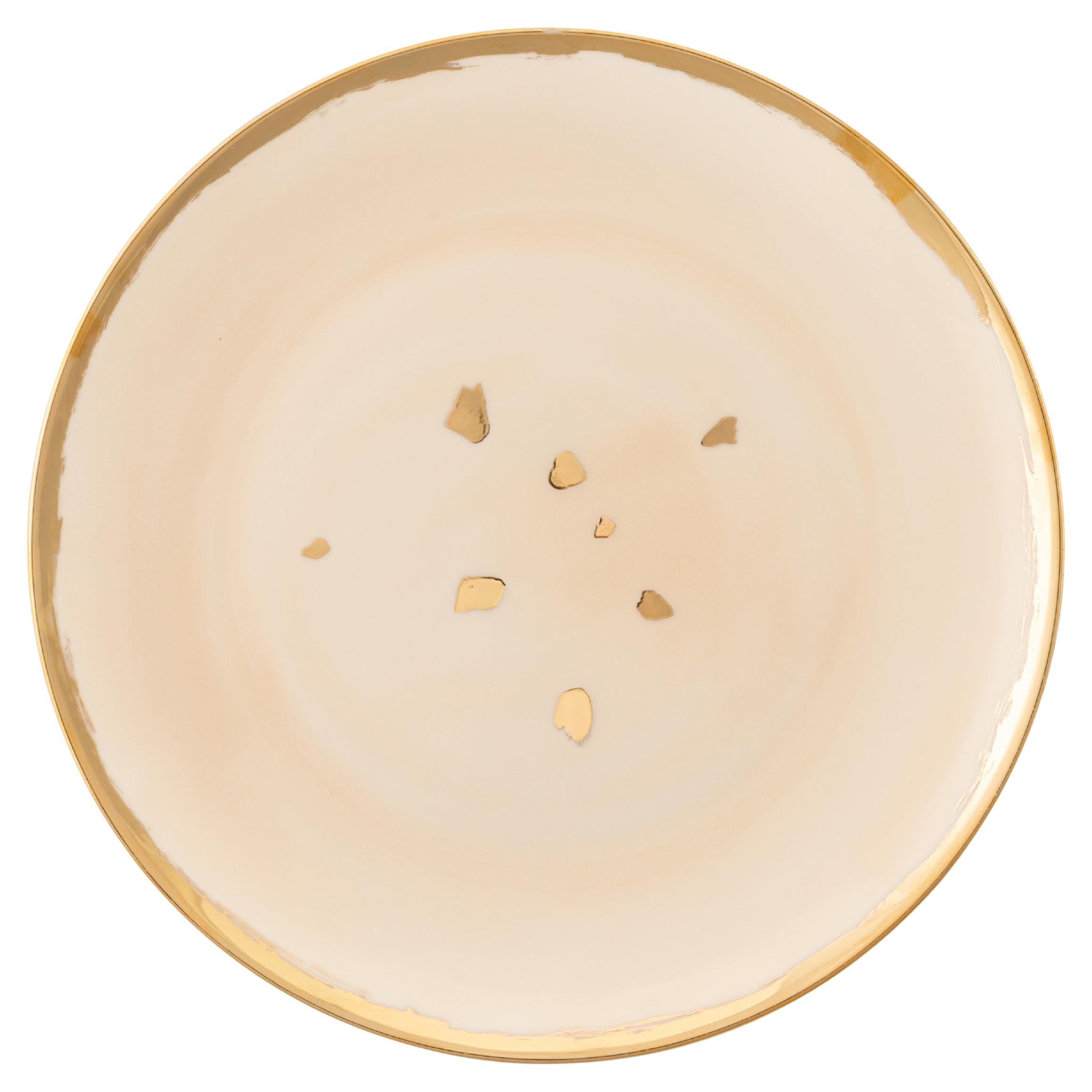 Dessert Coupe-Teller aus handbemalter Porzellan mit cremefarbener Emaille und goldener Kante, hergestellt in Italien im Angebot