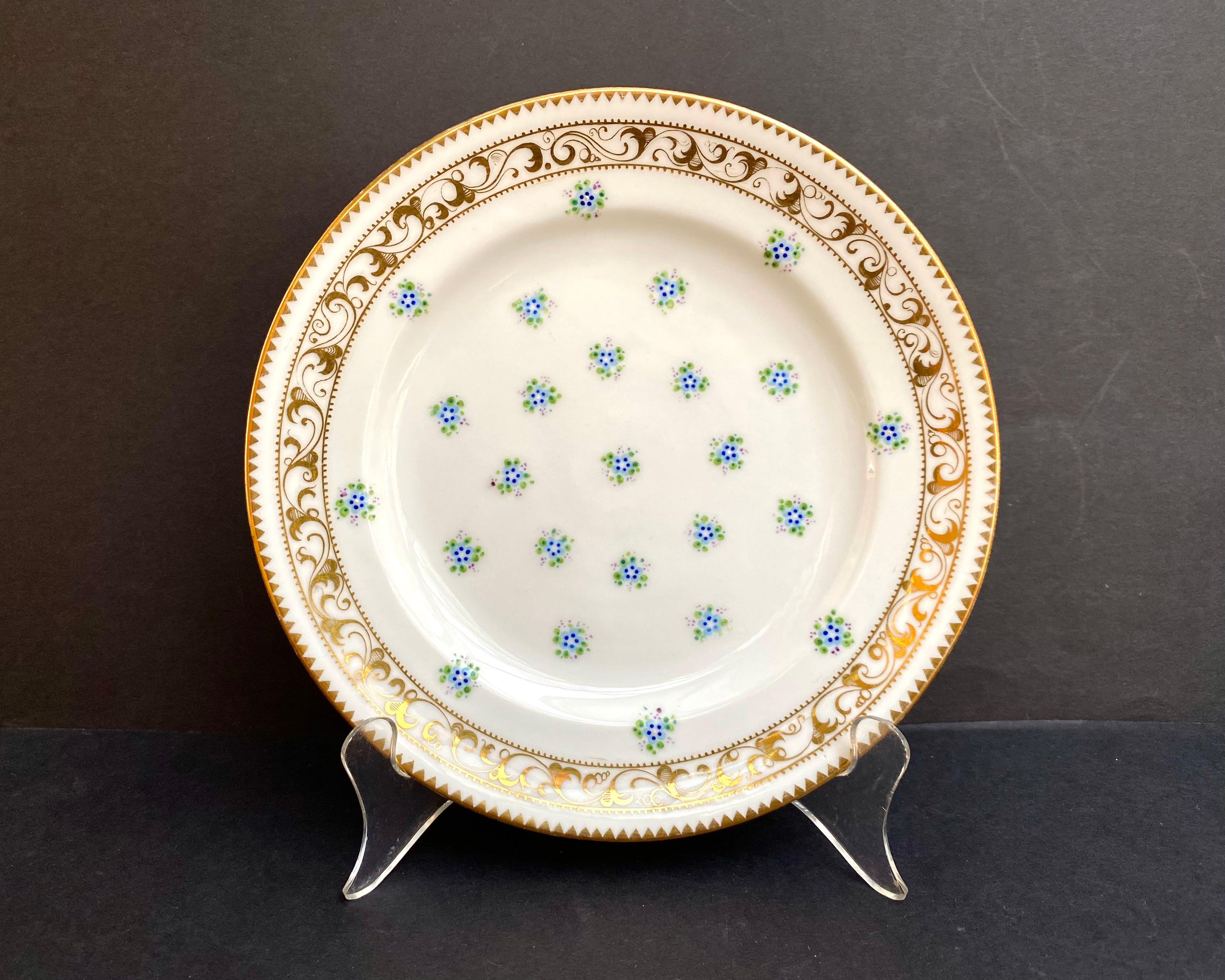 Early 20th Century Dessert Plates Antique Set 6 Hand-Painted Plates in Porcelain France, 1930s