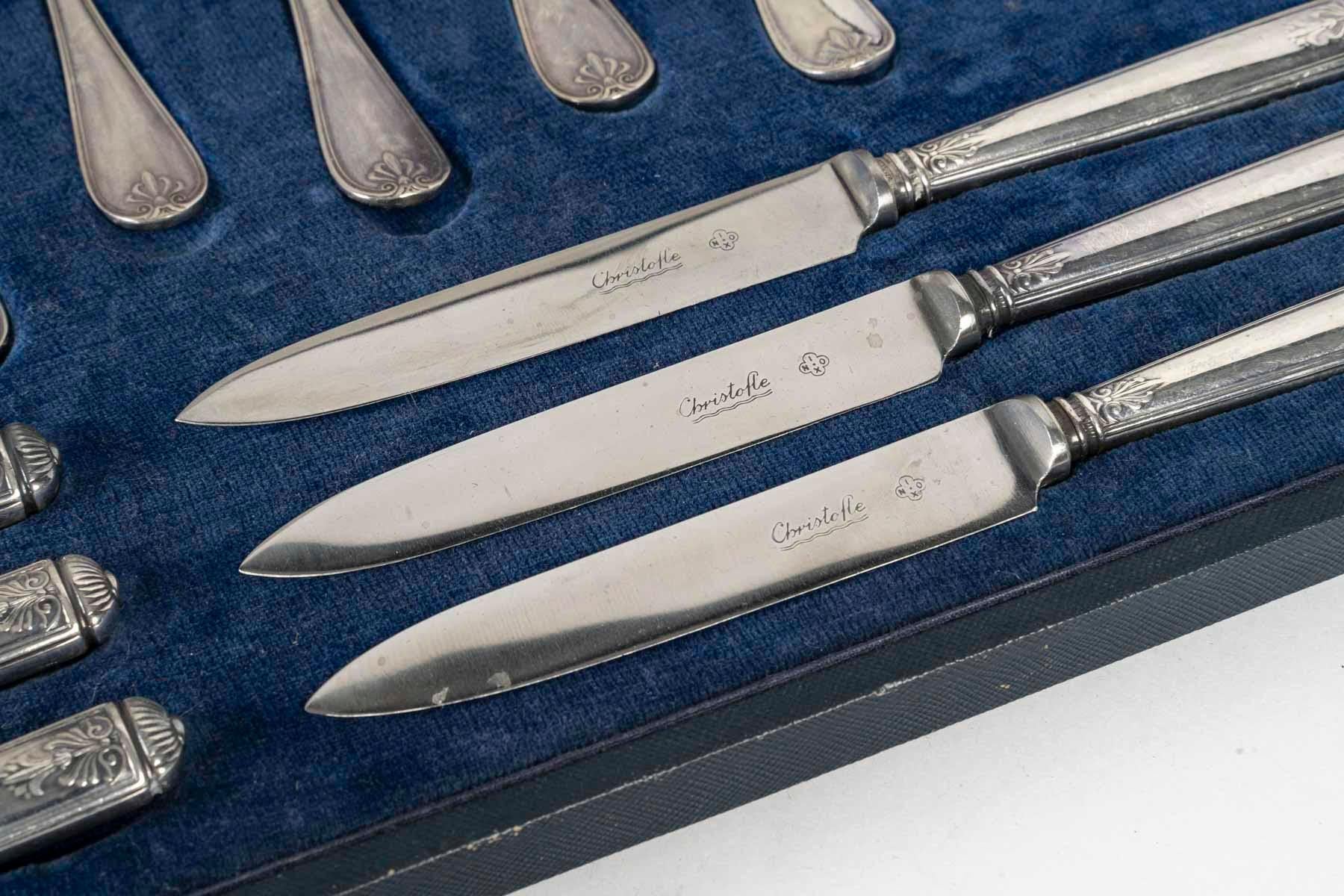 Service à dessert de Christofle, XIXe siècle, période Napoléon III. Bon état - En vente à Saint-Ouen, FR