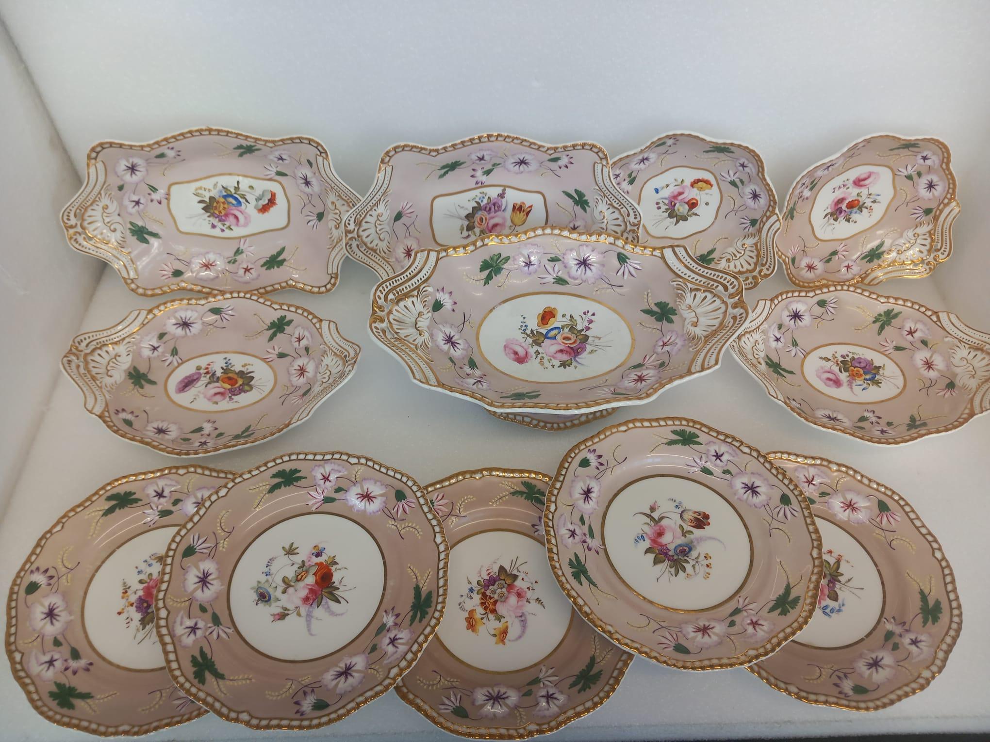 Peint à la main Service à dessert fabriqué par Spode Felspar (1815-1827) en vente