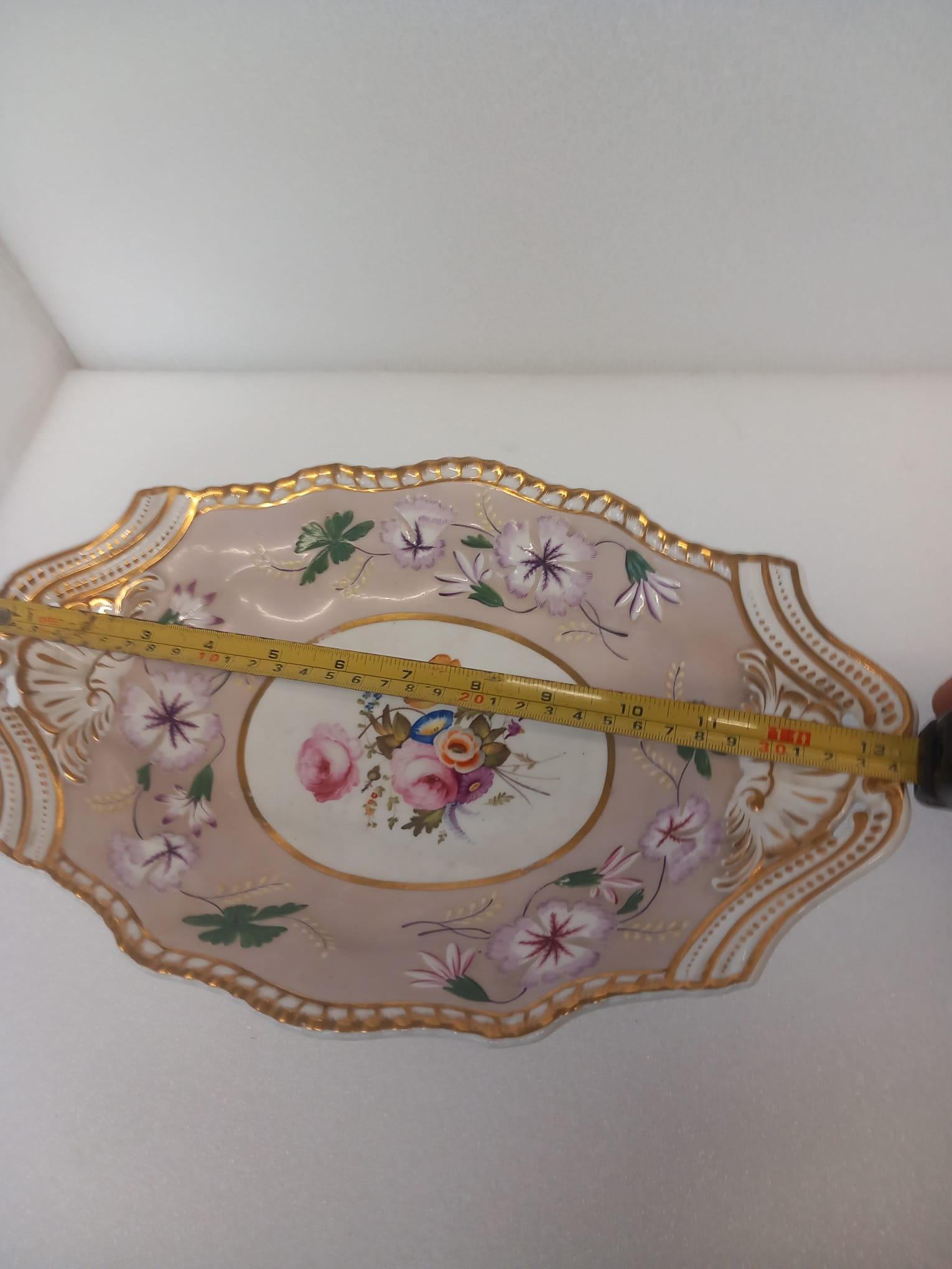 Service à dessert fabriqué par Spode Felspar (1815-1827) Bon état - En vente à London, GB