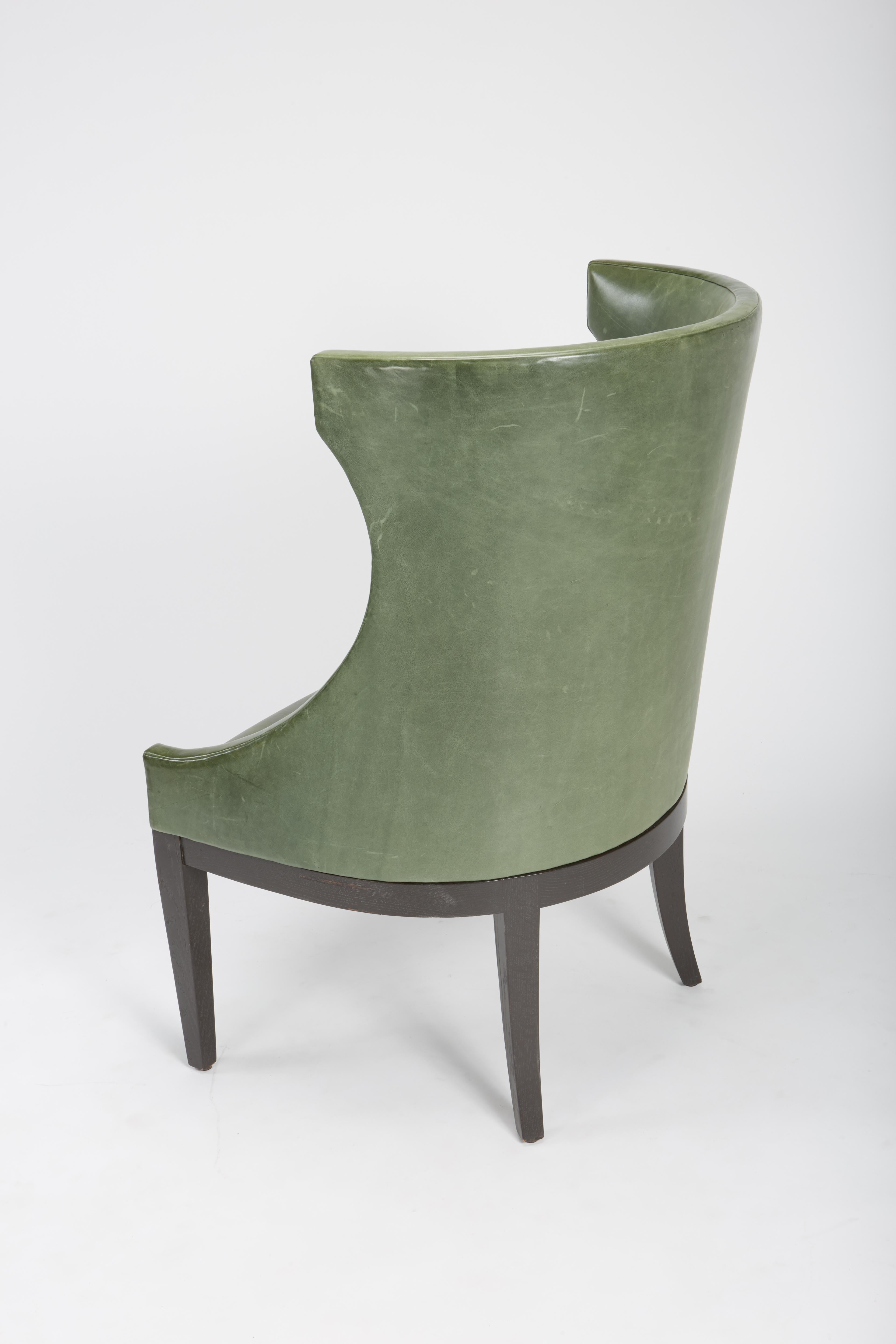 Dessin Fournir Classical Modern High Wingback with Green Leather Armchairs 6