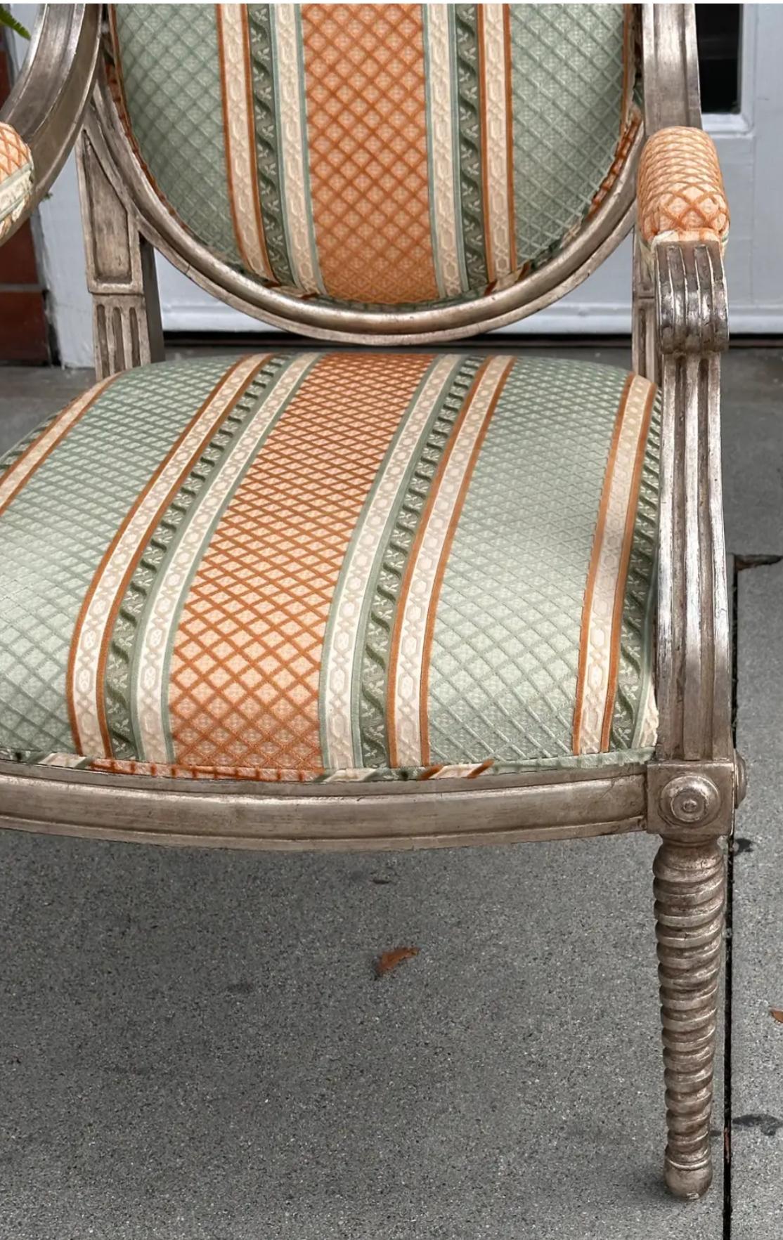 Dessin Fournir Louis XVI Giltwood Arm Chair W Cut Velvet For Sale 1