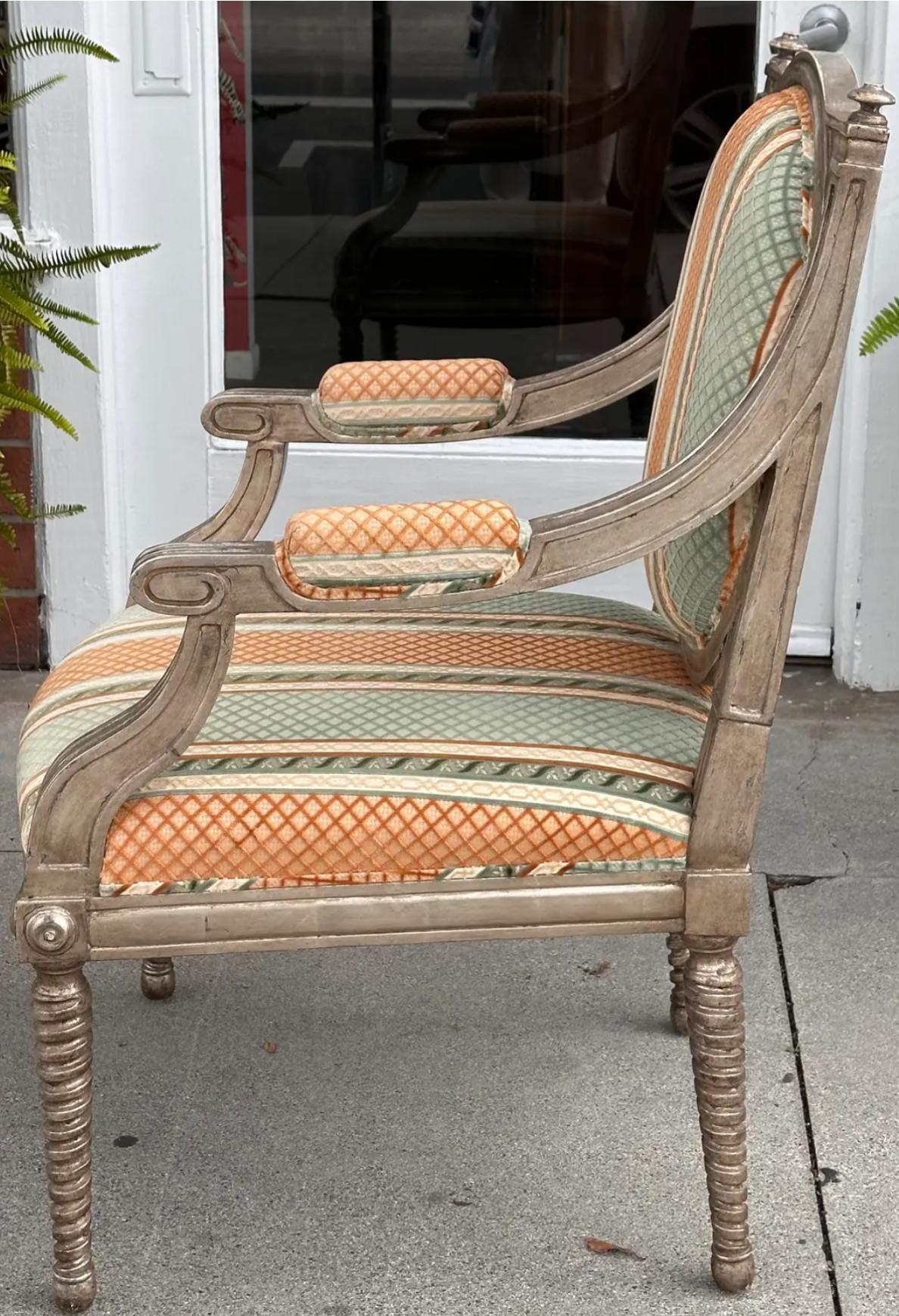 Dessin Fournir Louis XVI Giltwood Arm Chair W Cut Velvet For Sale 4