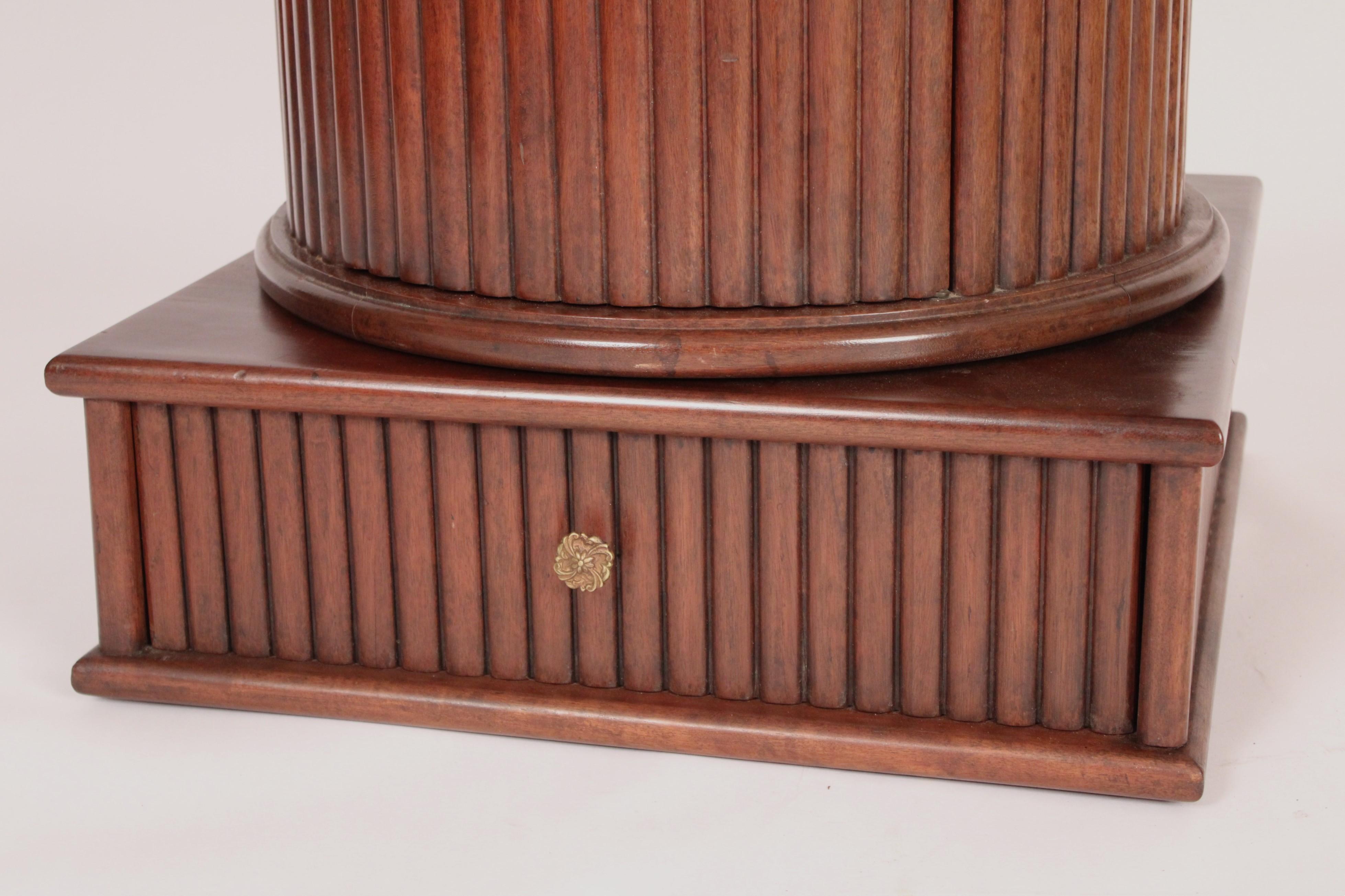 Dessin Fournir Mahogany Cylinder Cabinet / Occasional Table For Sale 3