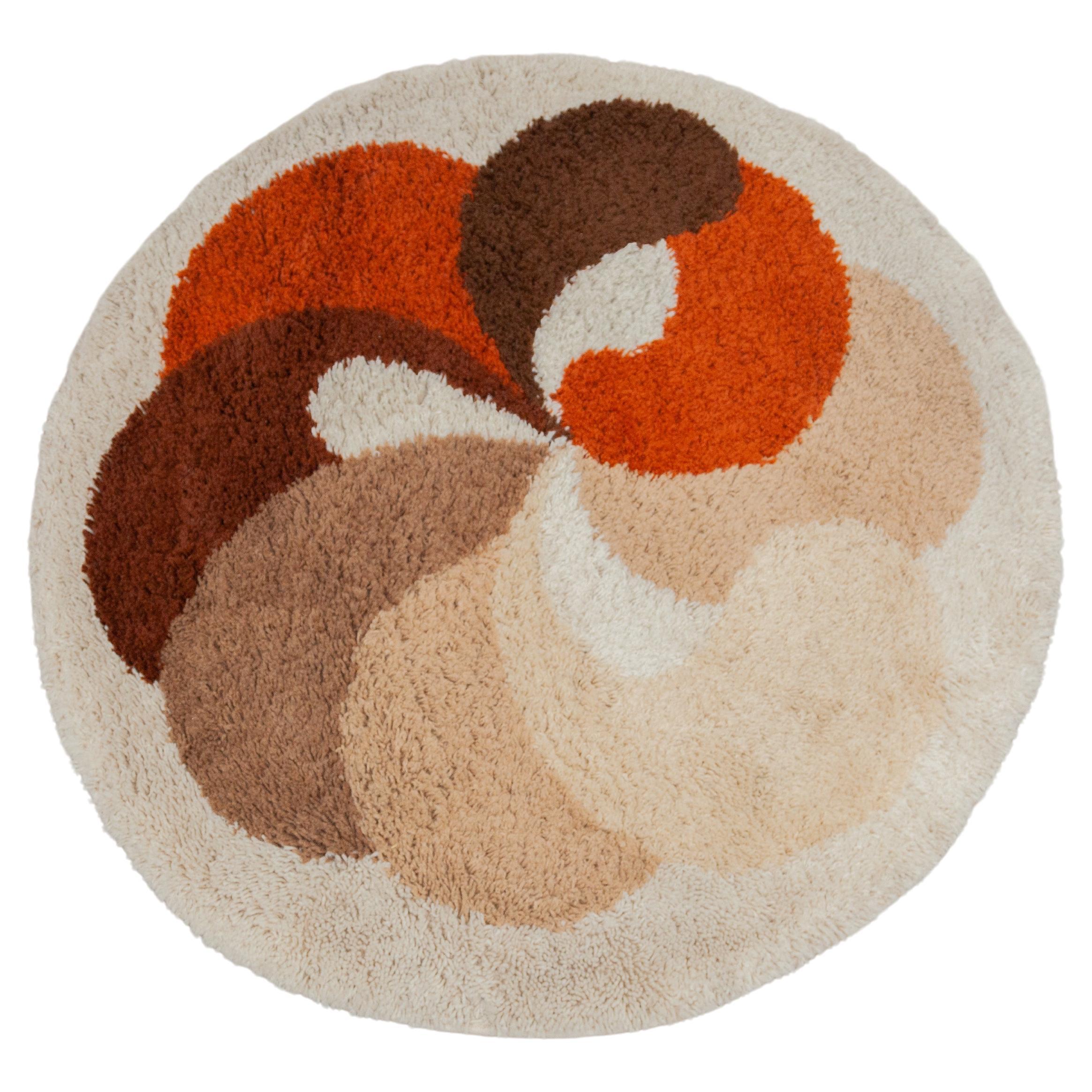 Smash bord leraar Desso Op Art Round Carpet Mid-Century Modern, 1960s For Sale at 1stDibs |  mid century modern round rug