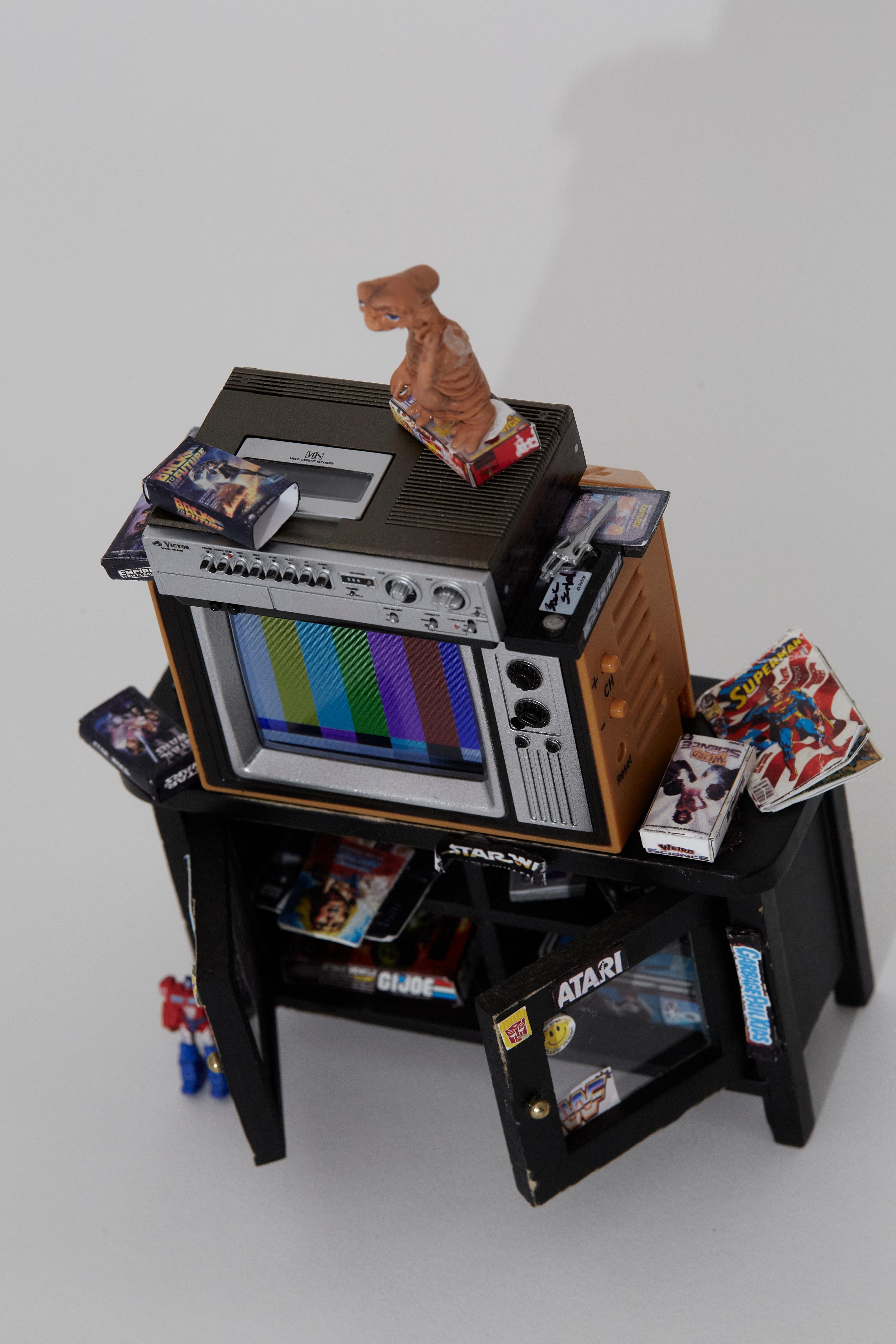 MINIATURE GEN X ROOM DIORAMA BOX -80'S BEDROOM w WORKING T.V. Pop Art - ATARI 11