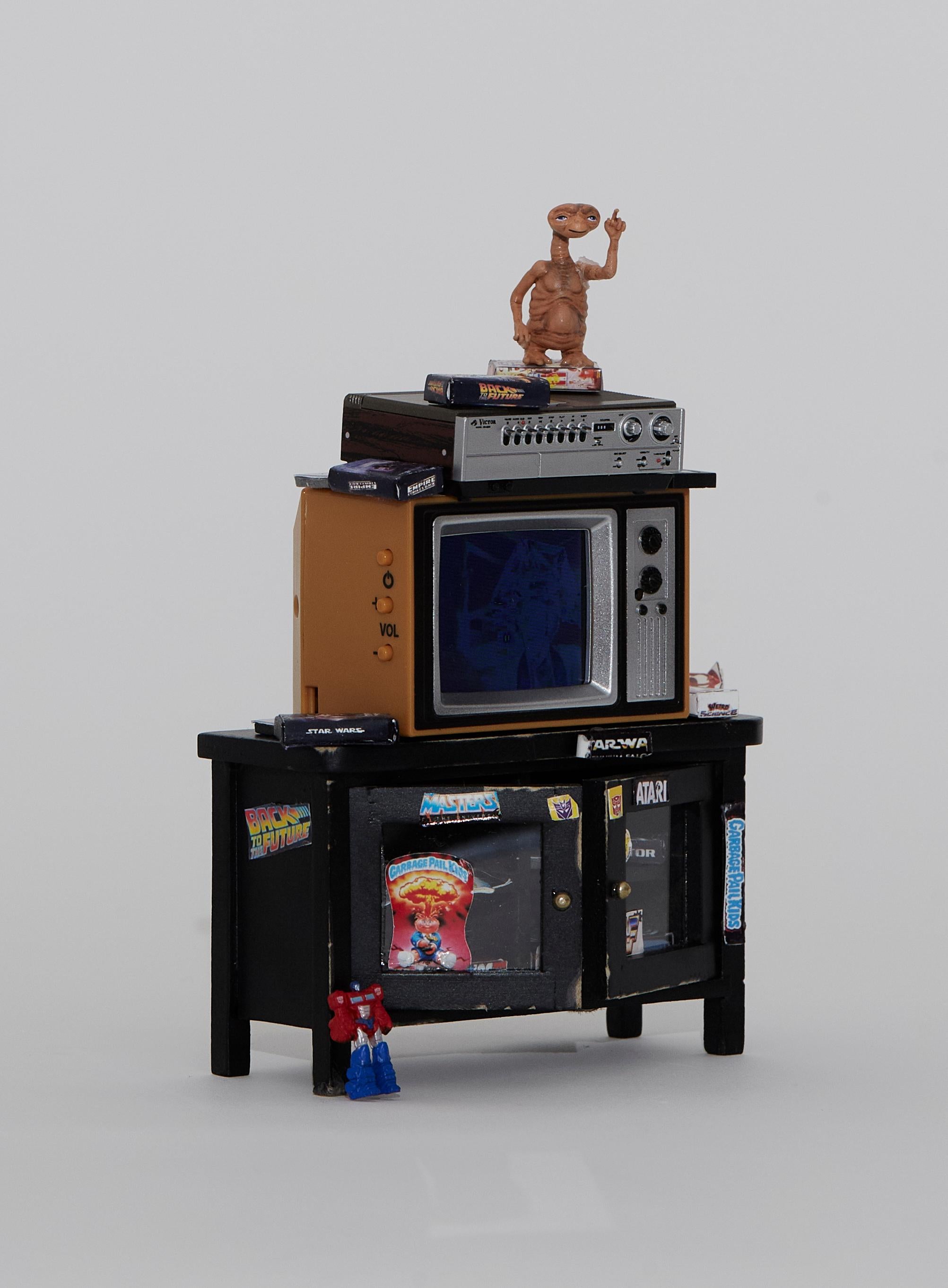 MINIATURE GEN X ROOM DIORAMA BOX -80'S BEDROOM w WORKING T.V. Pop Art - ATARI 10