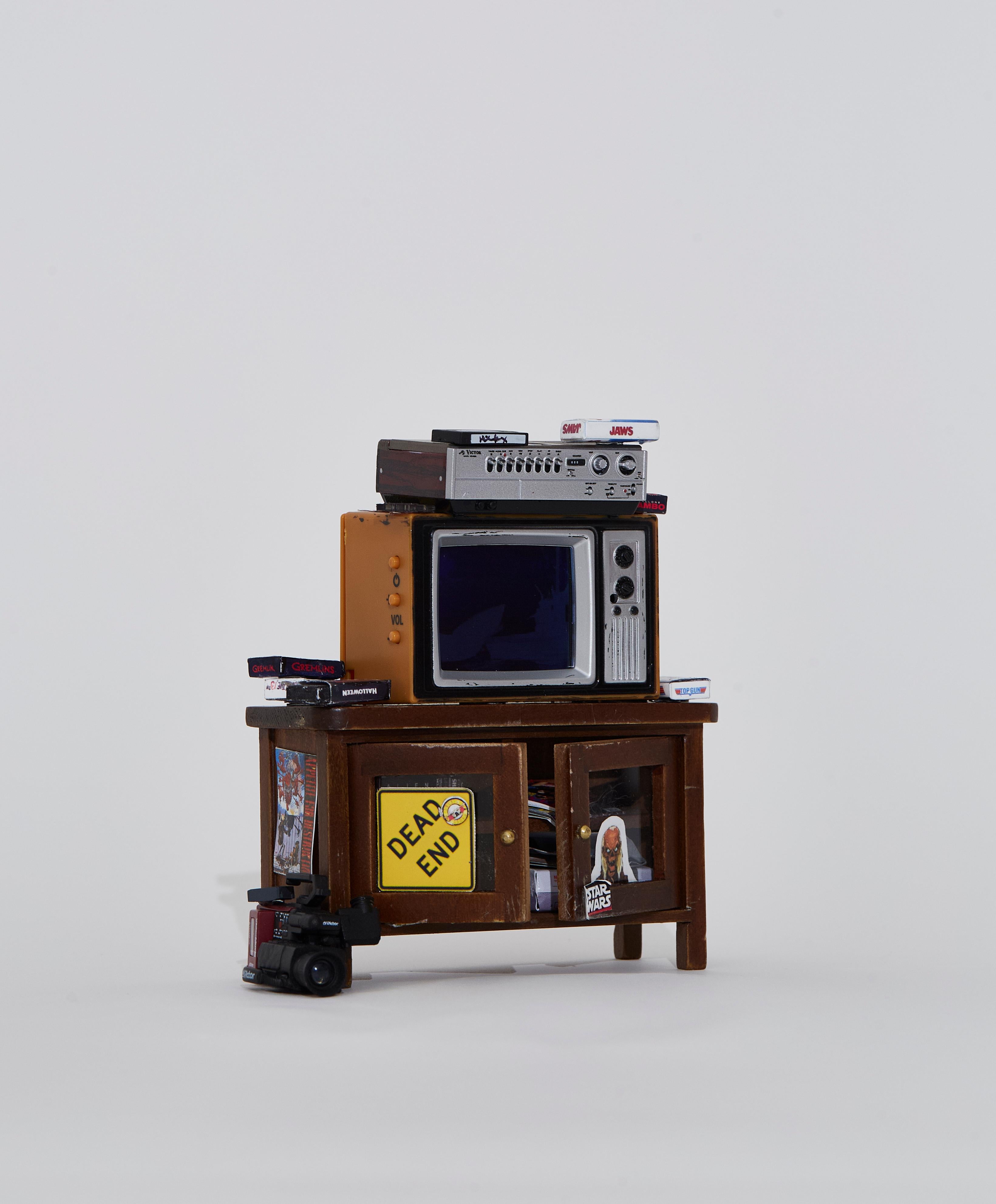 MINIATURE GEN X ROOM DIORAMA BOX  Pop Art 80'S BEDROOM w WORKING T.V. NINTENDO  For Sale 8