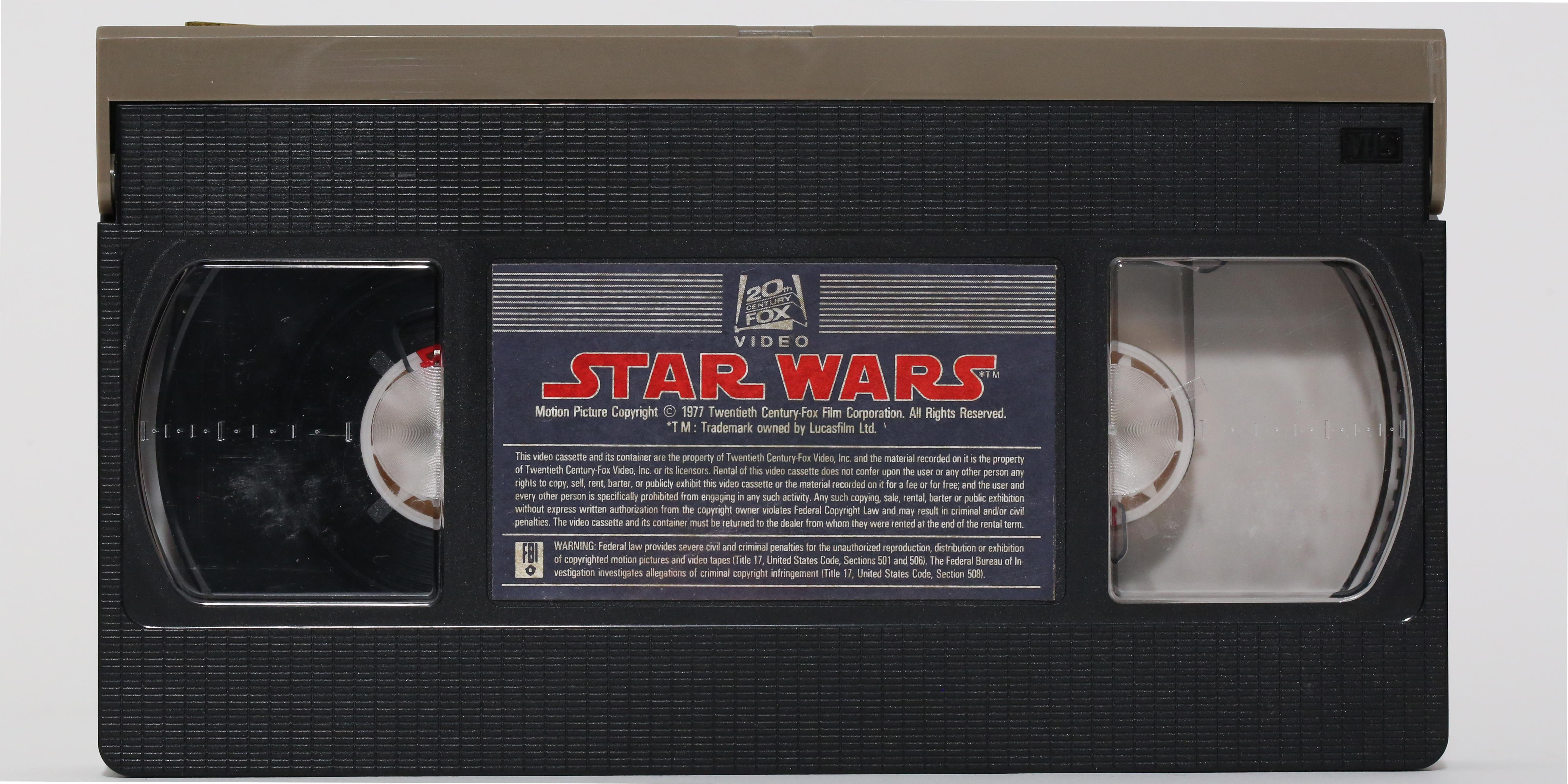 36x48 „Star Wars“ VHS Fotofotografie Pop Art von Destro, signiert