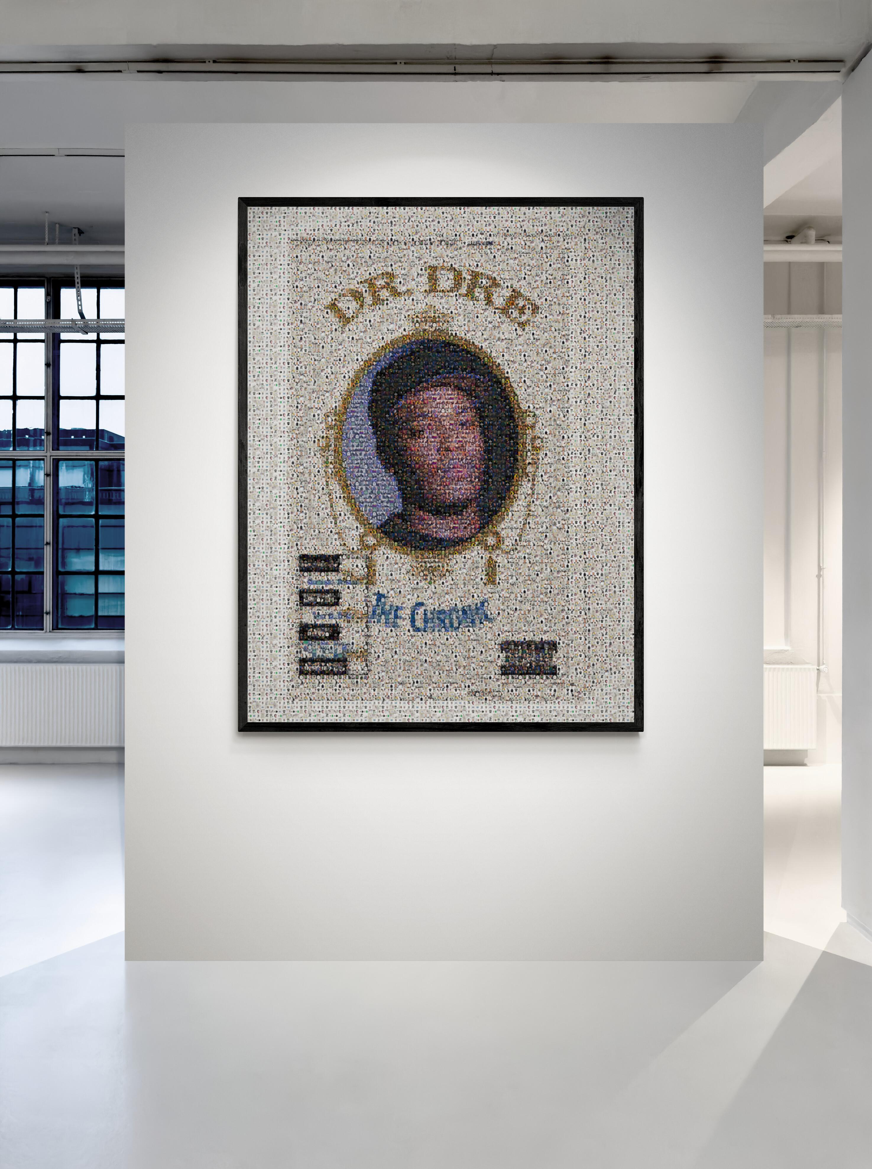 48x36 „Dr Dre The Chronic Cassette“ Fotomosaik- Pop-Art-Fotografie, unsigniert (Amerikanische Moderne), Print, von Destro