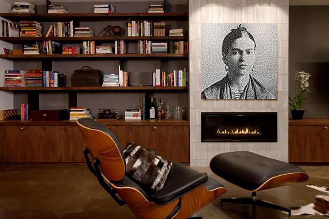 „50x40“ FRIDA KAHLO Fotomosaik Pop Art Archivalistische Kunstfotografie Druck (Grau), Still-Life Print, von Destro