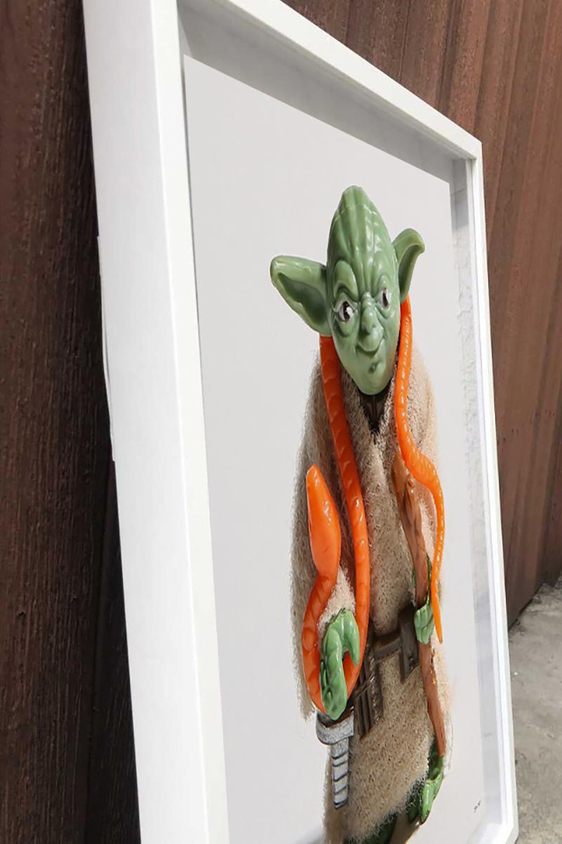 Dies ist ein Pop-Art-Druck des originalen Yoda-Spielzeugs von Kenner 