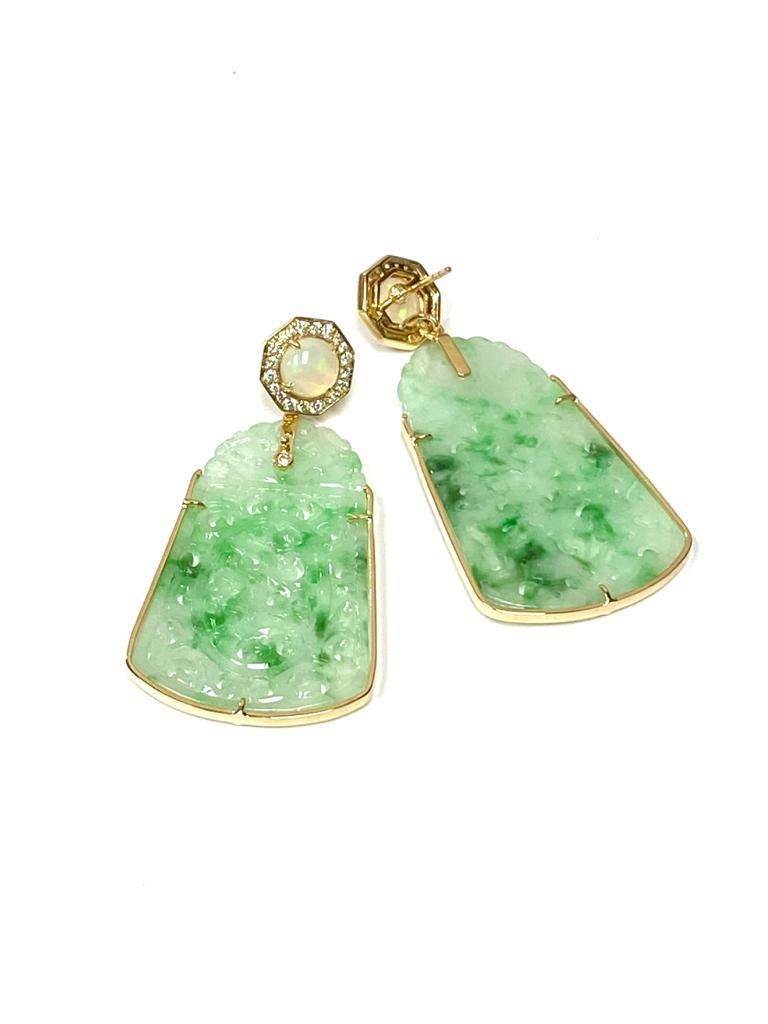 Goshwara  Carved Jade Opal And Diamond Earrings In New Condition In New York, NY