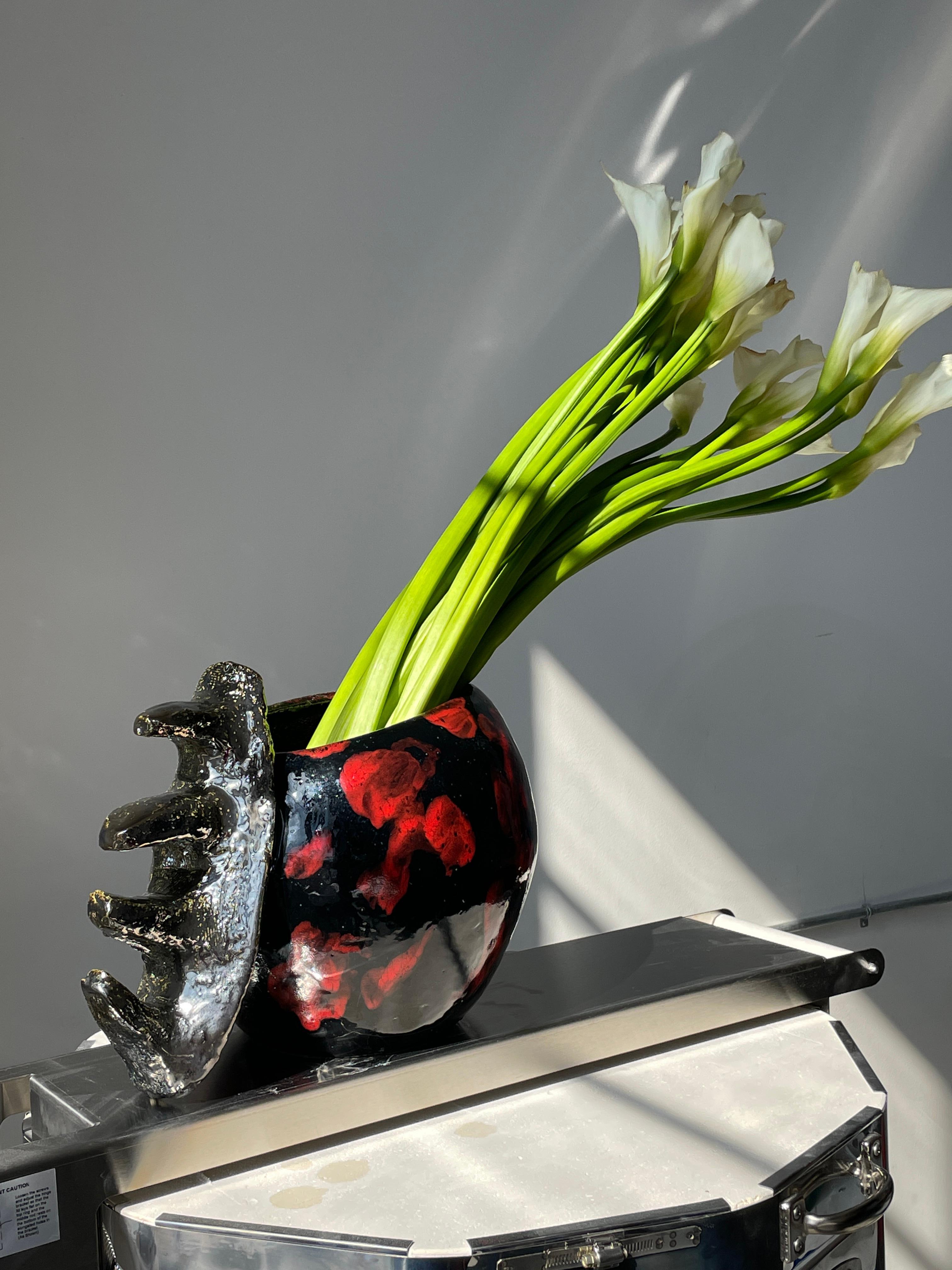 Hand-Carved Detached Knuckler Flower Vase, by Artist Stef Duffy For Sale