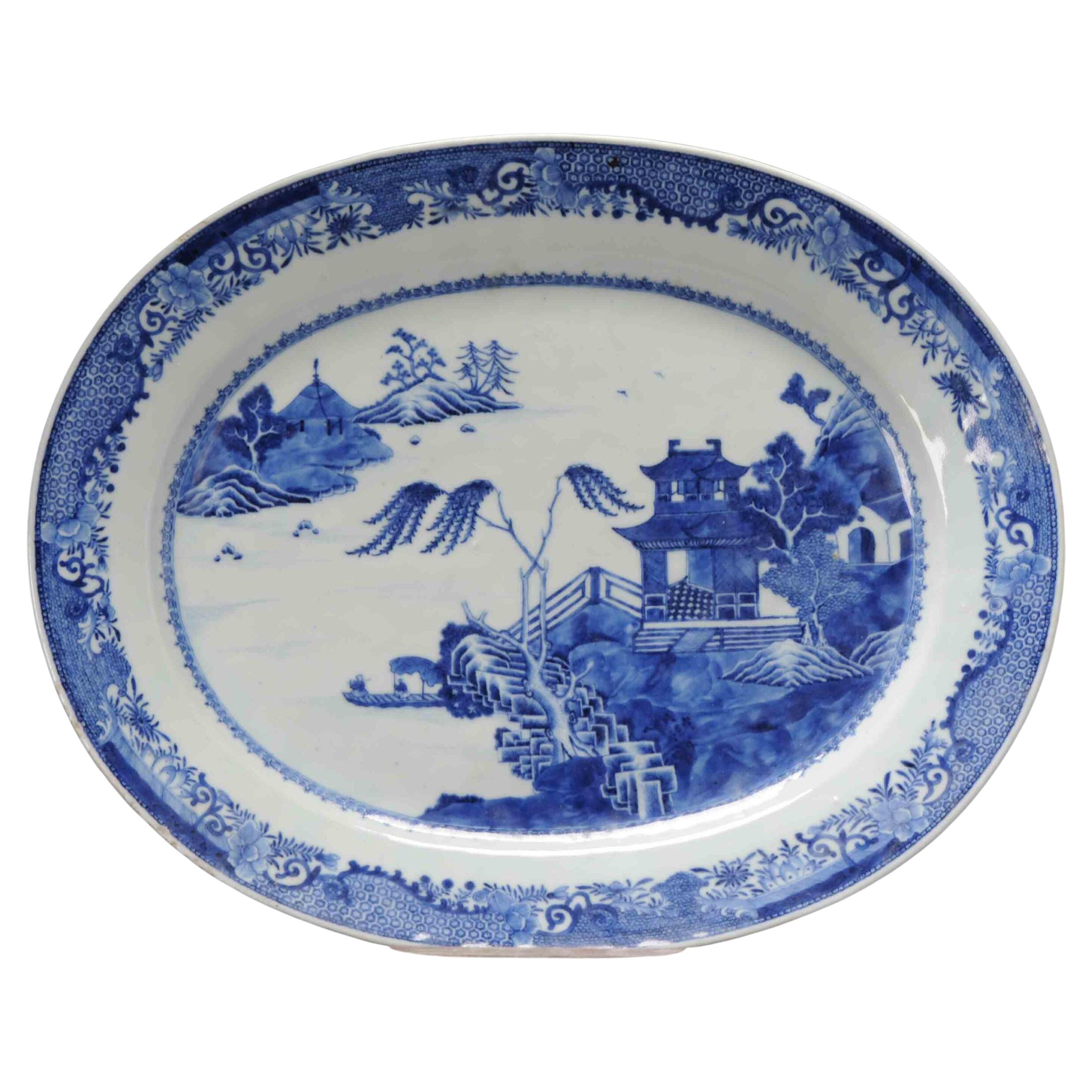 Detailed Antique Chinese Porcelain Charger Landscape of Qianlong, 18th Century For Sale