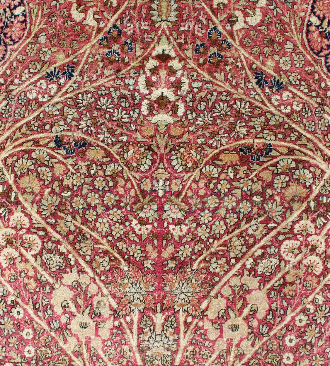 Very Fine Antique Persian Lavar Kerman Rug with Intricate Floral Design  For Sale 3