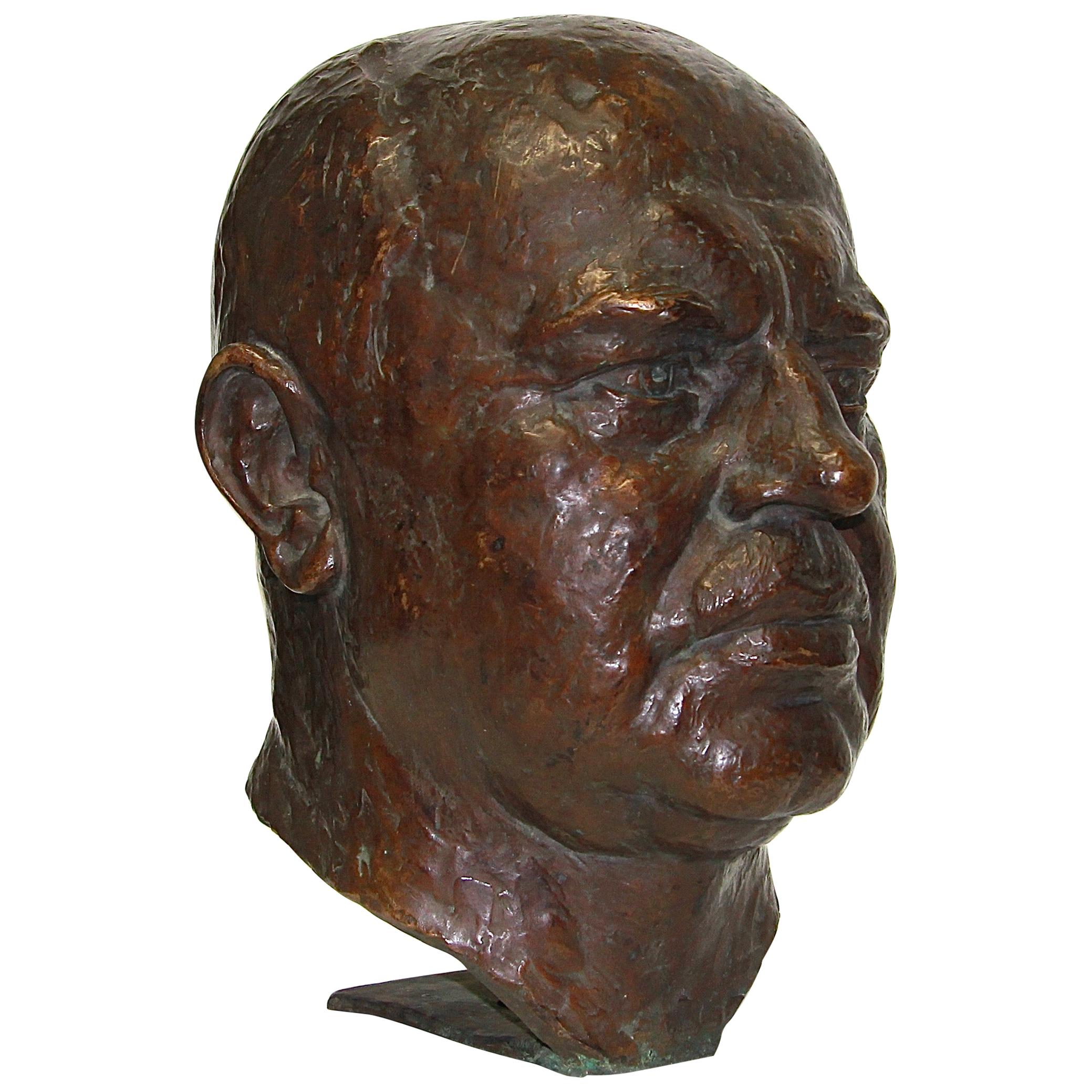 Detailed Bronze Bust, Sculpture of a Man, by Felix Georg Pfeifer, 1929 For Sale