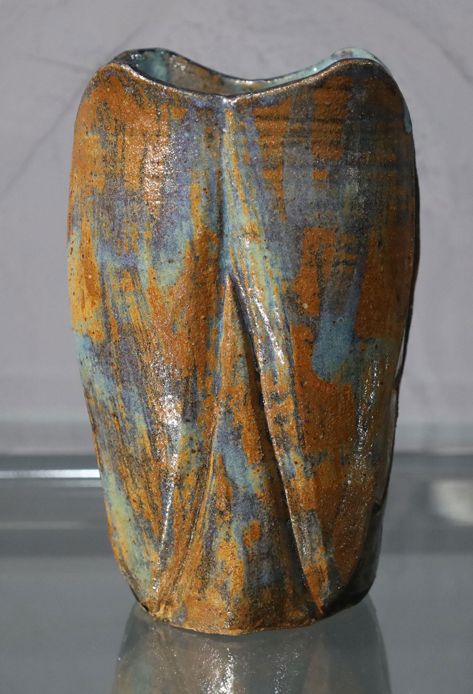 American Detailed Ceramic Vase, Illegibly Signed, dtd. 2011 For Sale