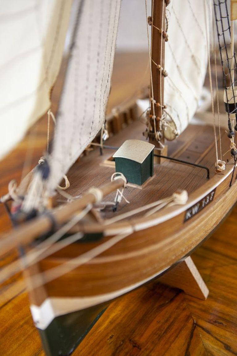 Detailed Model of Dutch Sailing Ship From the 1930s-1940s For Sale 5
