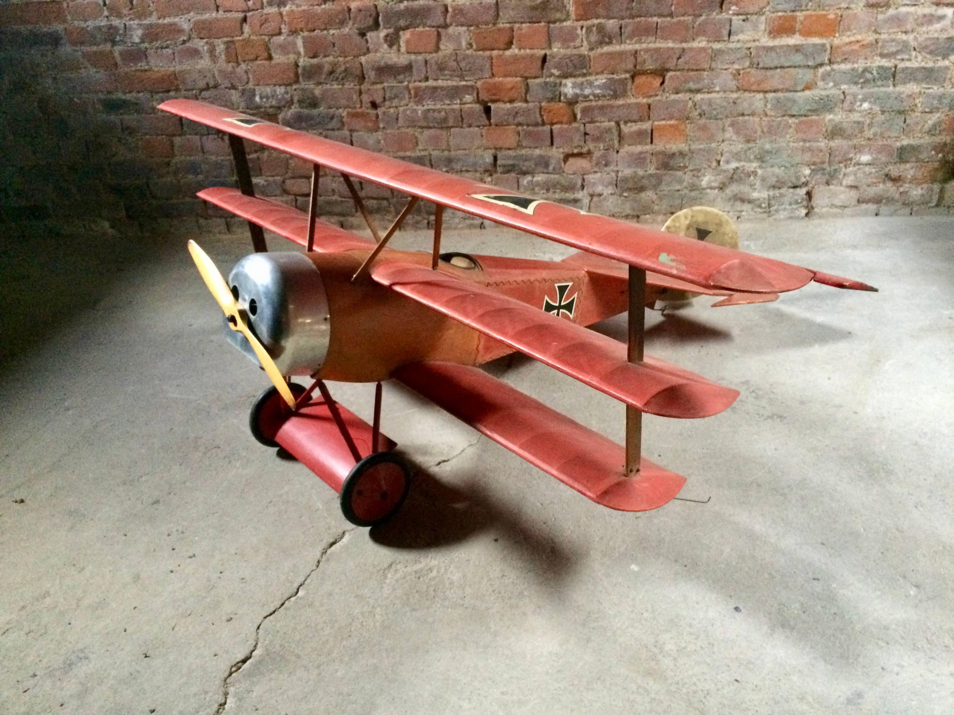 Détails sur l'étonnant avion modèle réduit de Fokker Dr.1 Triplane Red Baron de la Première Guerre mondiale 1