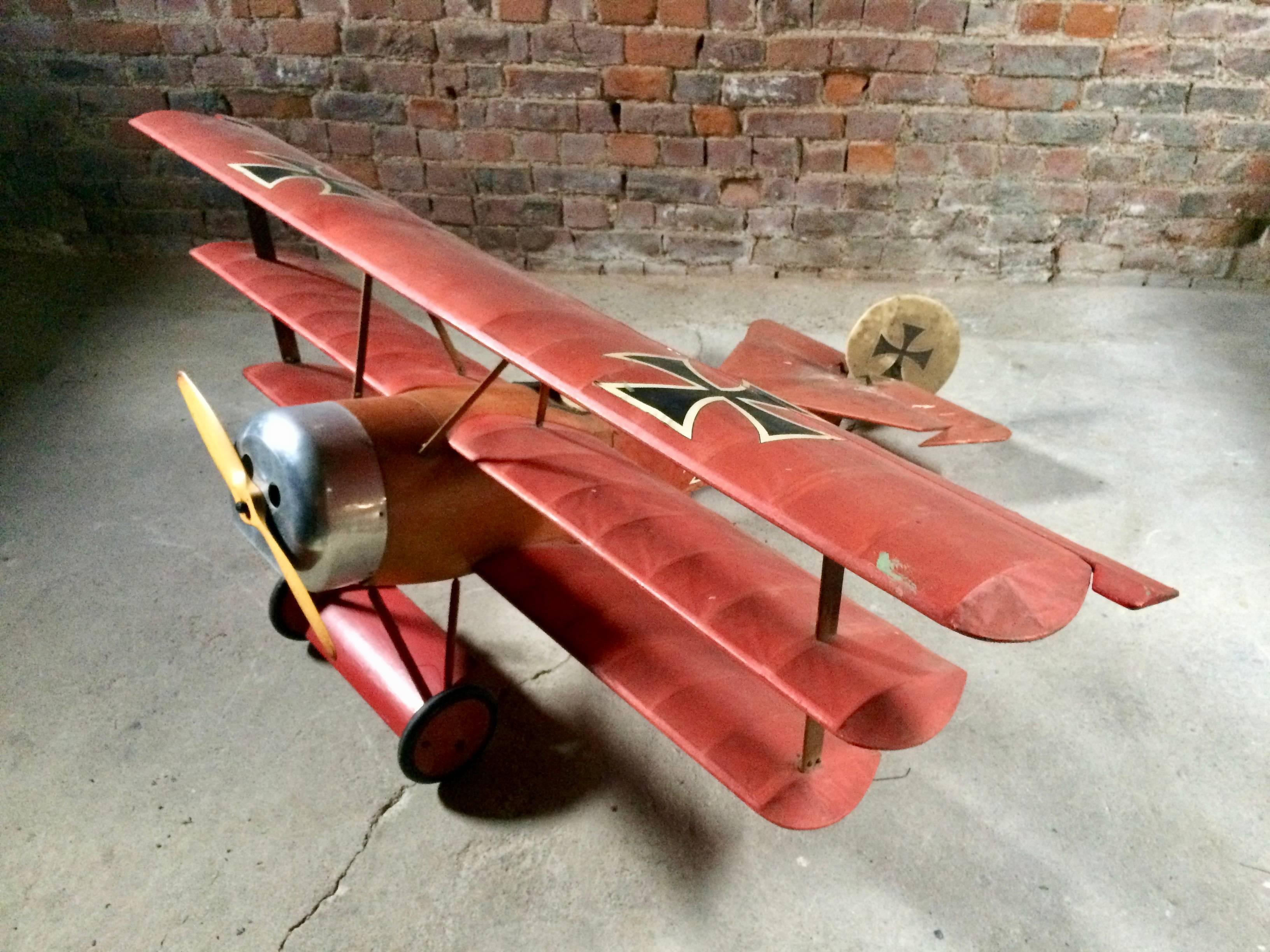 Détails sur l'étonnant avion modèle réduit de Fokker Dr.1 Triplane Red Baron de la Première Guerre mondiale 2