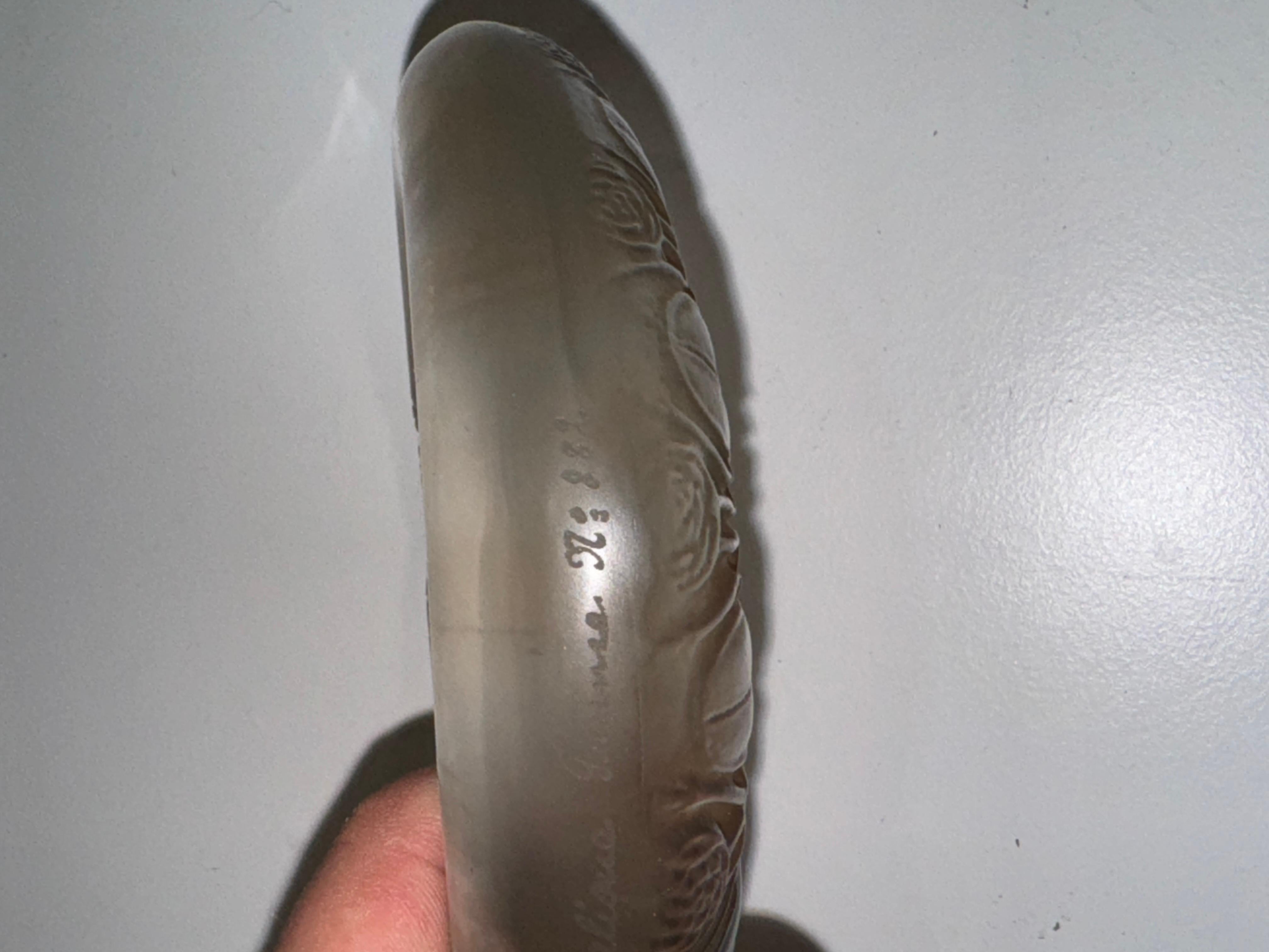 Deux Anneaux Scarabées Handles by René Lalique, France, Circa 1919 For Sale 3