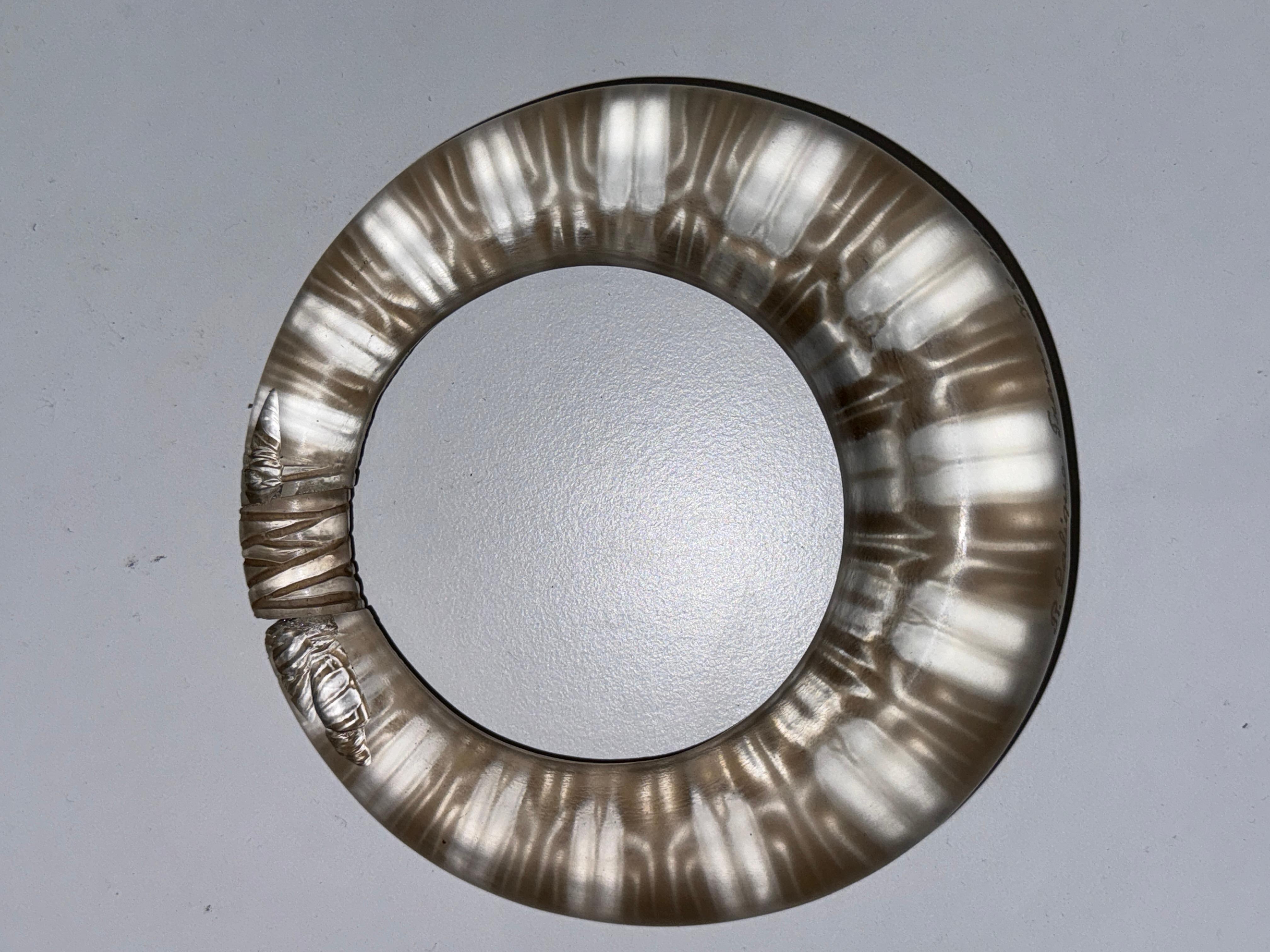 Deux Anneaux Scarabées Handles by René Lalique, France, Circa 1919 For Sale 1