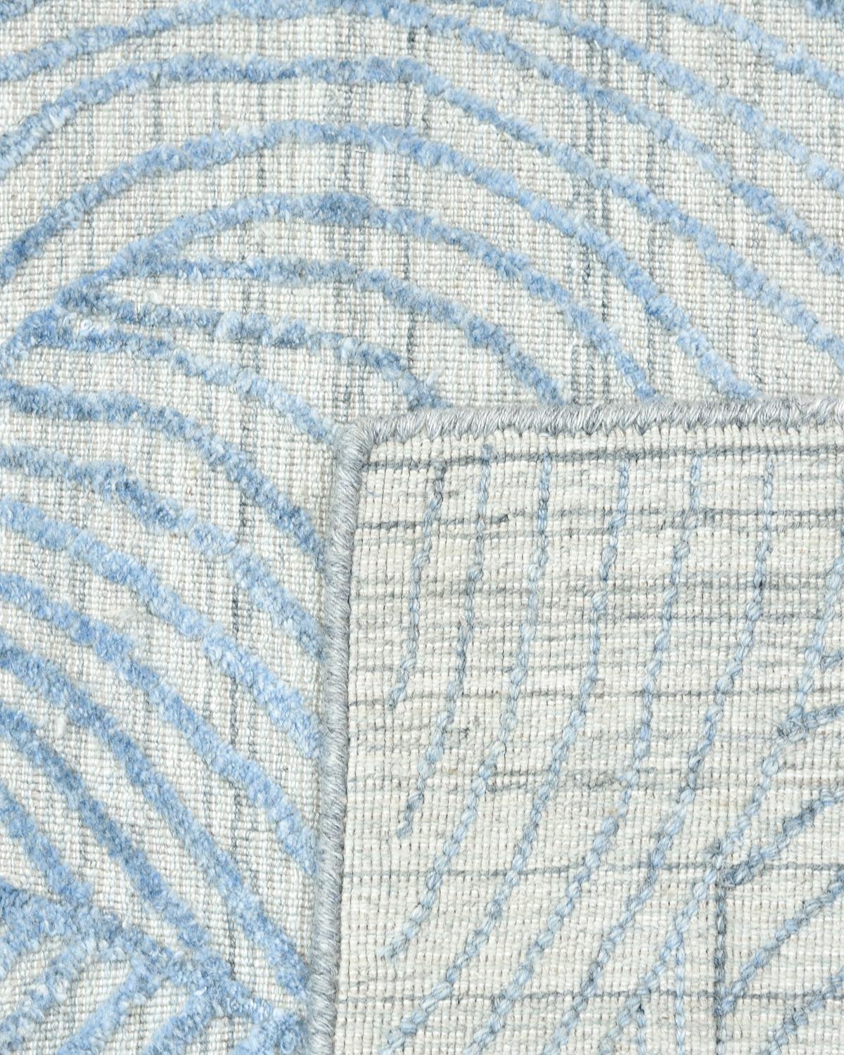 Indian Made Hand-Knotted Contemporary Modern Area Rug In New Condition In Norwalk, CT