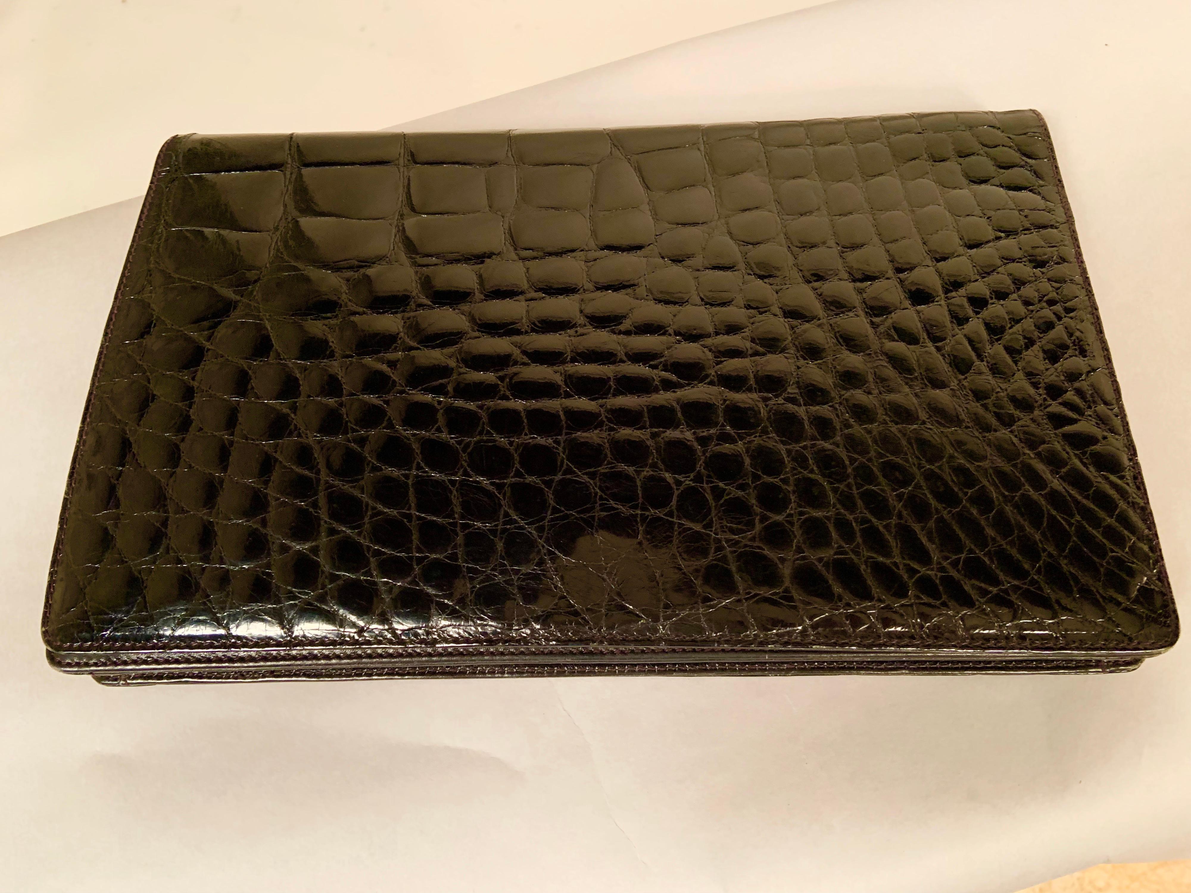 Women's deVecchi Black American Alligator Clutch Bag circa 1980